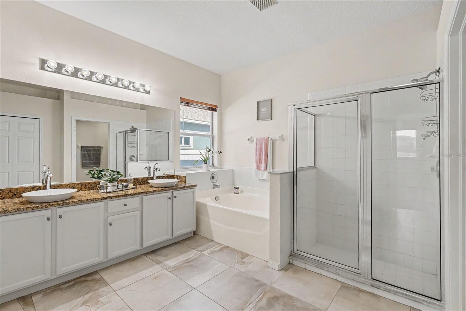 10905 HOFFNER EDGE DR