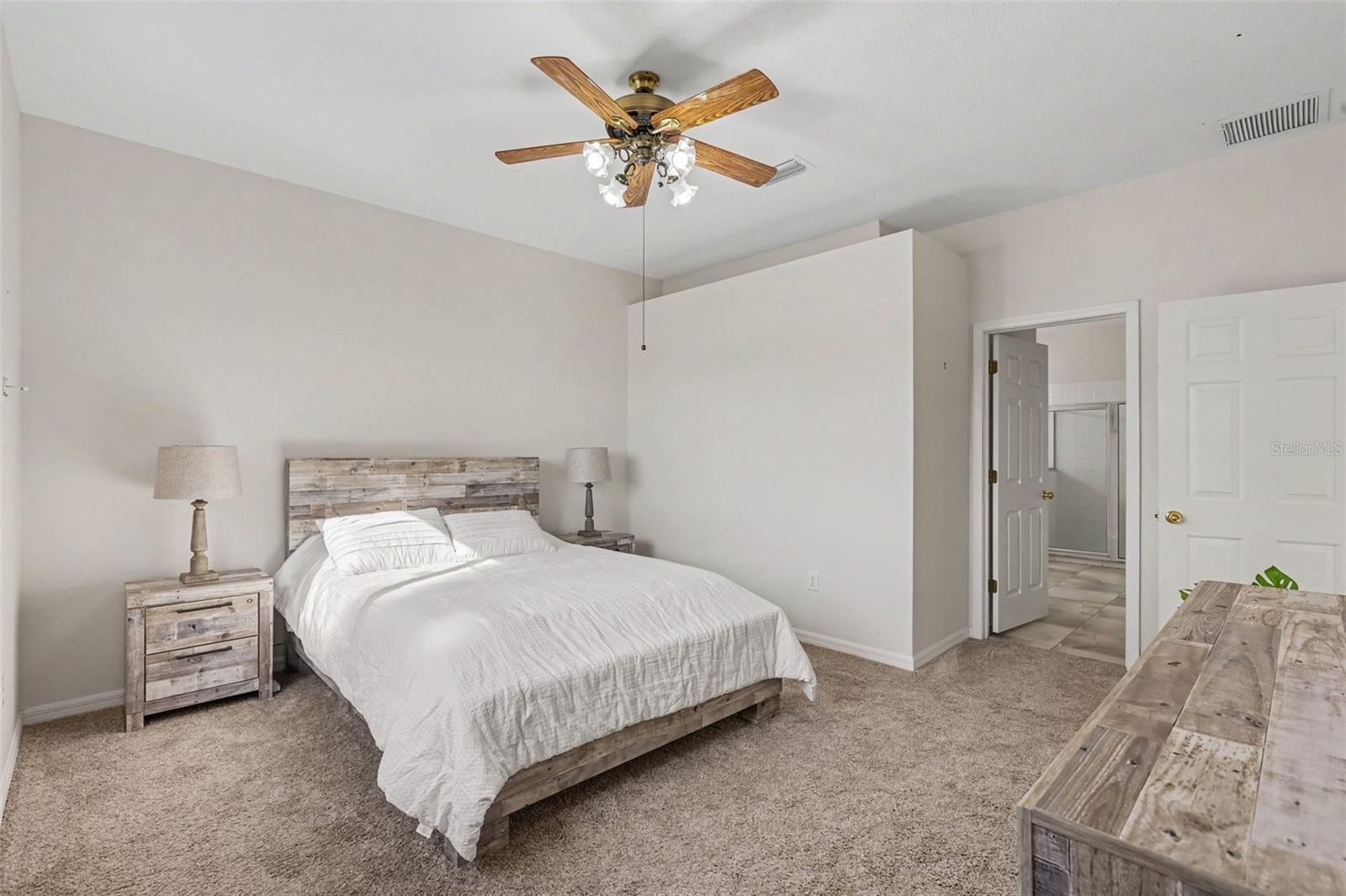 10905 HOFFNER EDGE DR