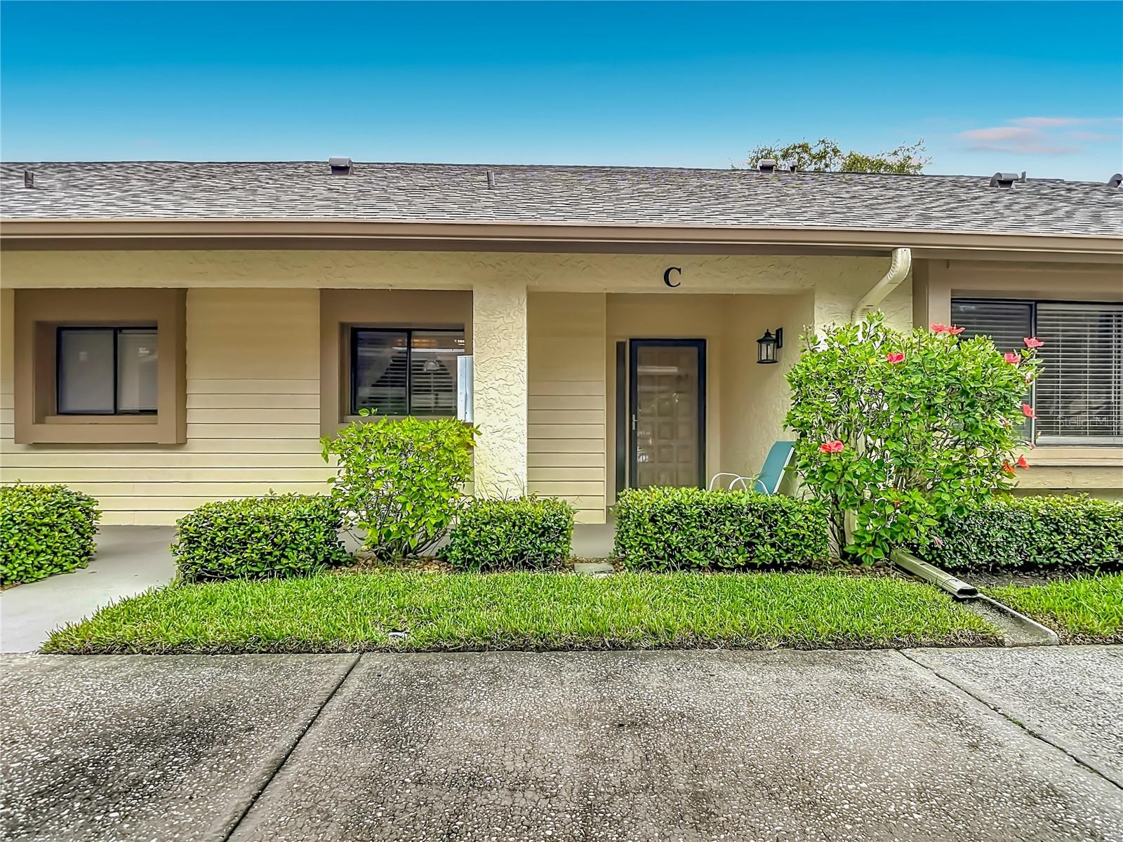 2546 OAKLEAF LN #35C