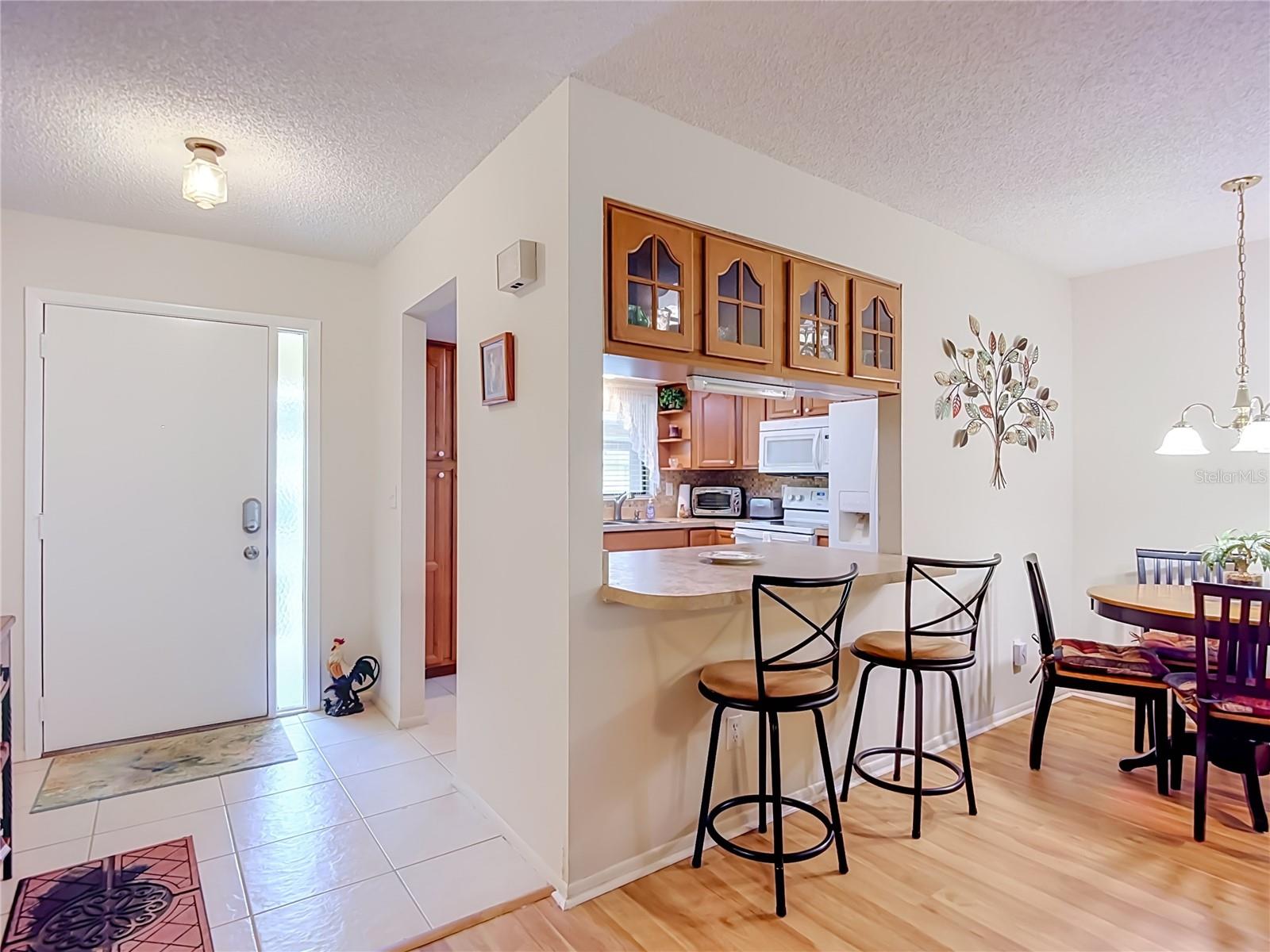 2546 OAKLEAF LN #35C