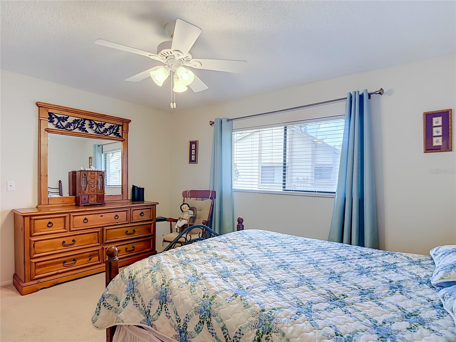 2546 OAKLEAF LN #35C