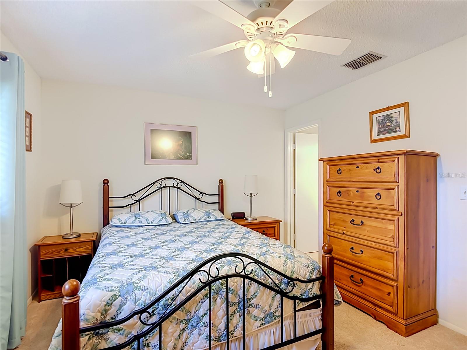 2546 OAKLEAF LN #35C