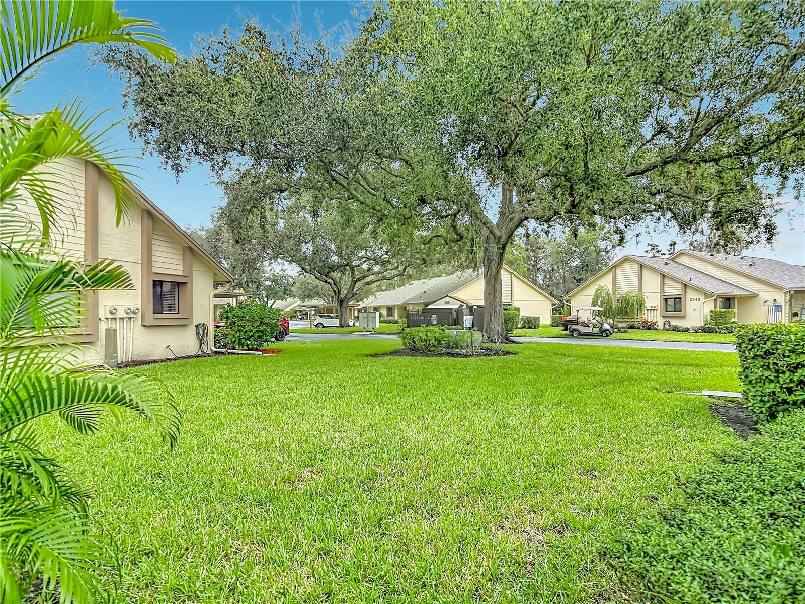 2546 OAKLEAF LN #35C