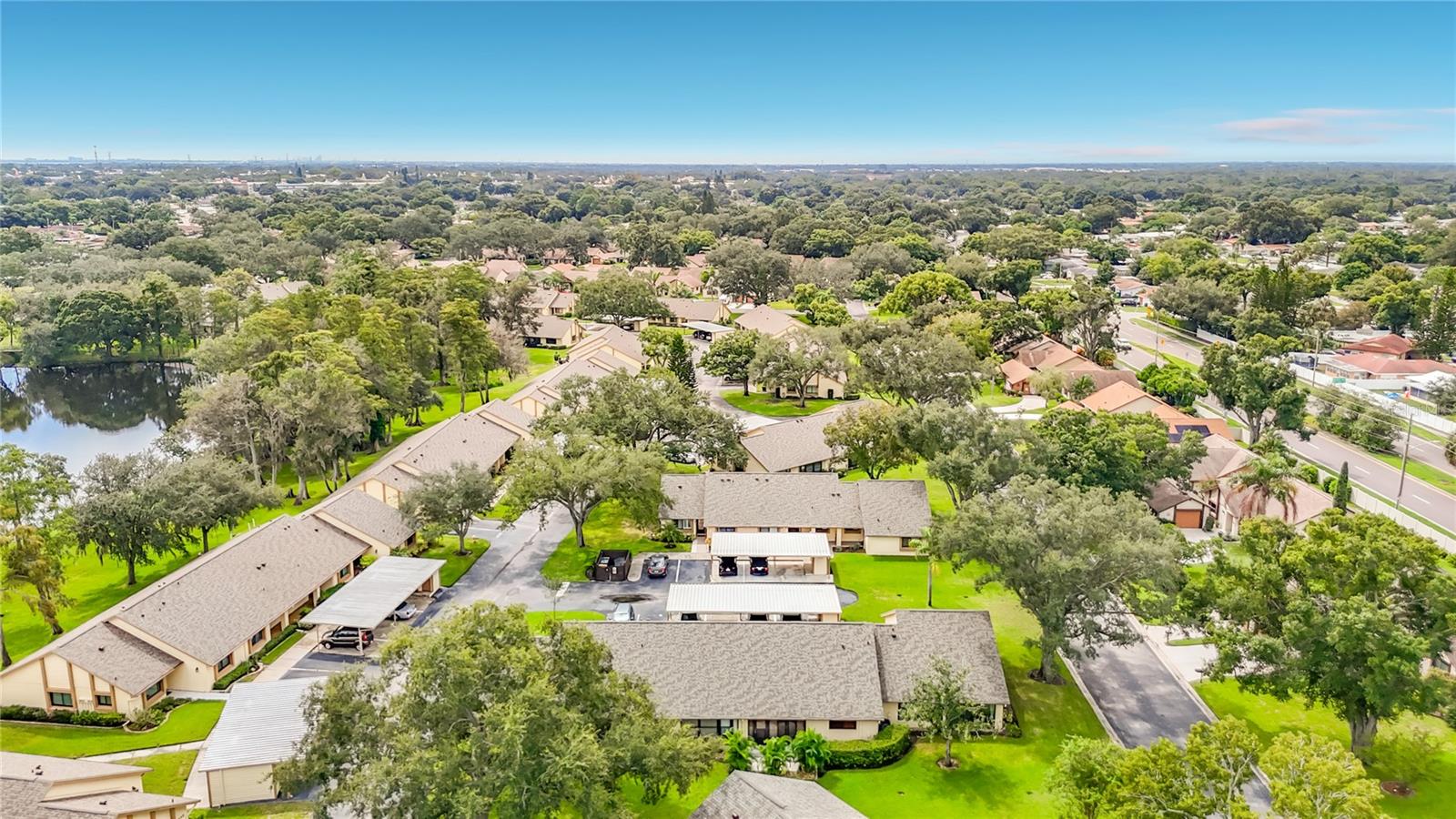 2546 OAKLEAF LN #35C
