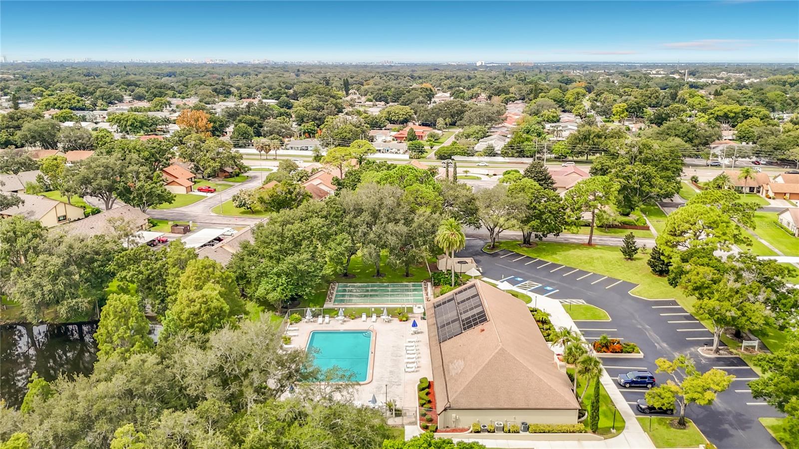 2546 OAKLEAF LN #35C