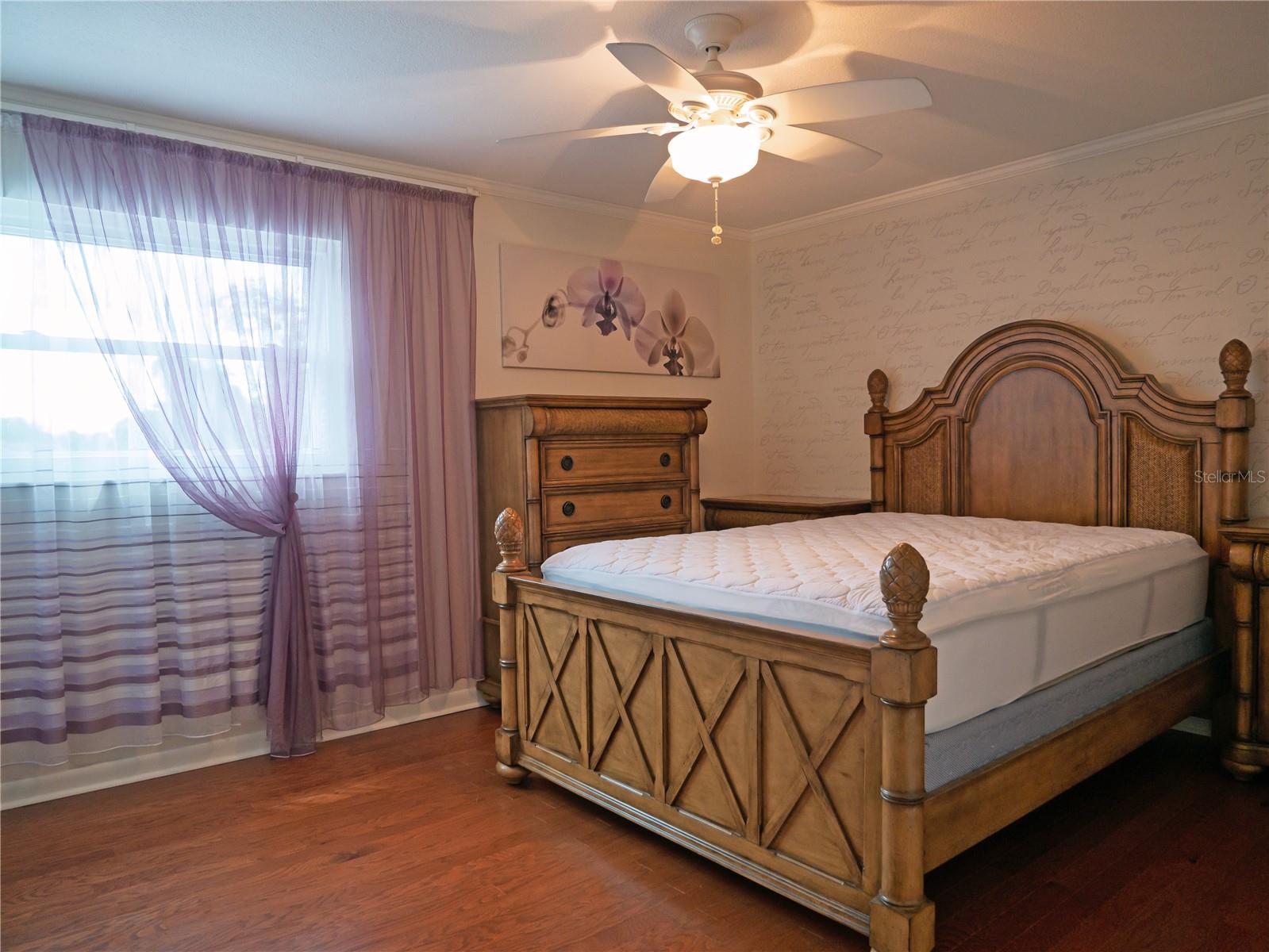 615 VALLE VISTA DR