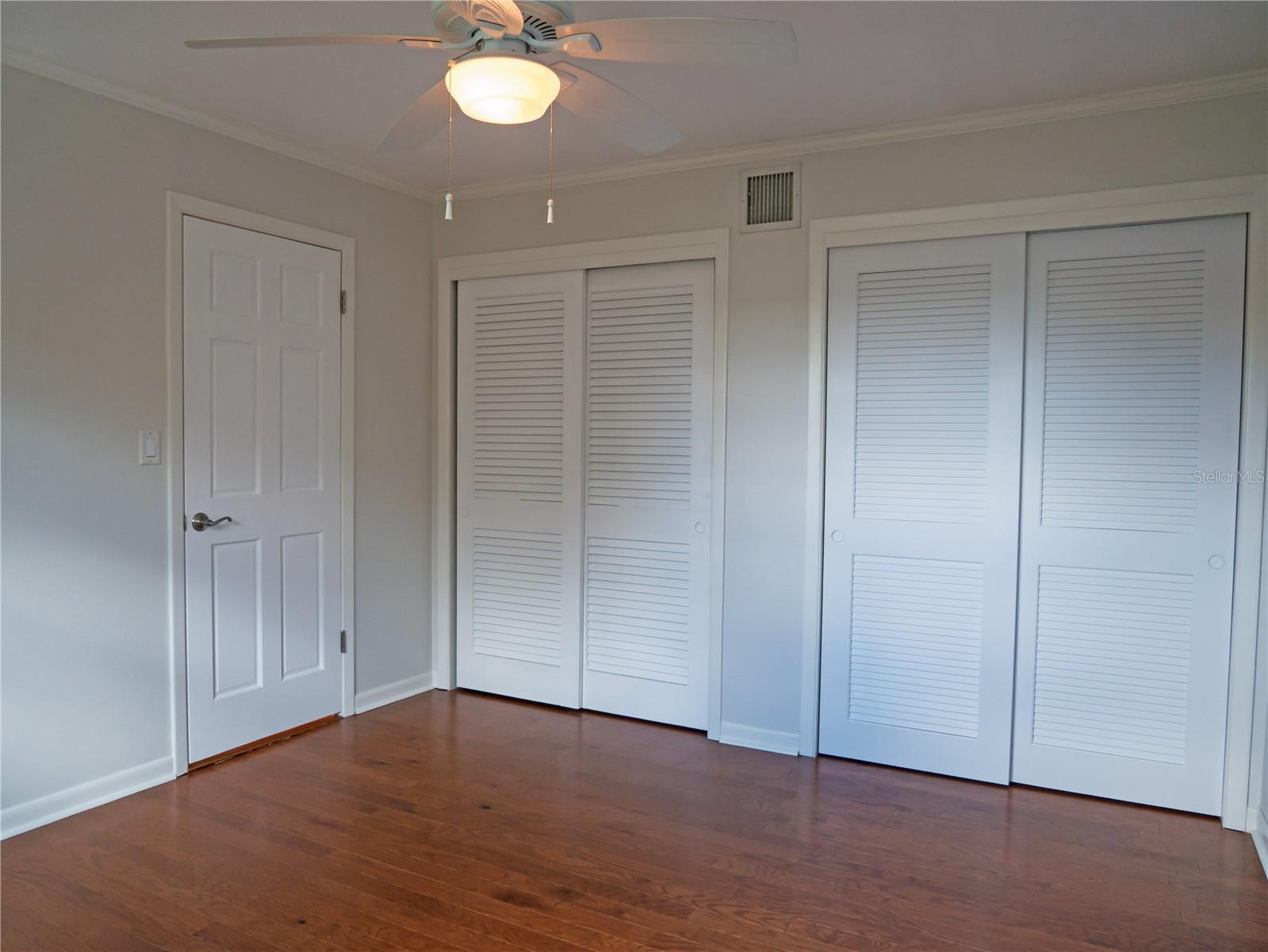 615 VALLE VISTA DR