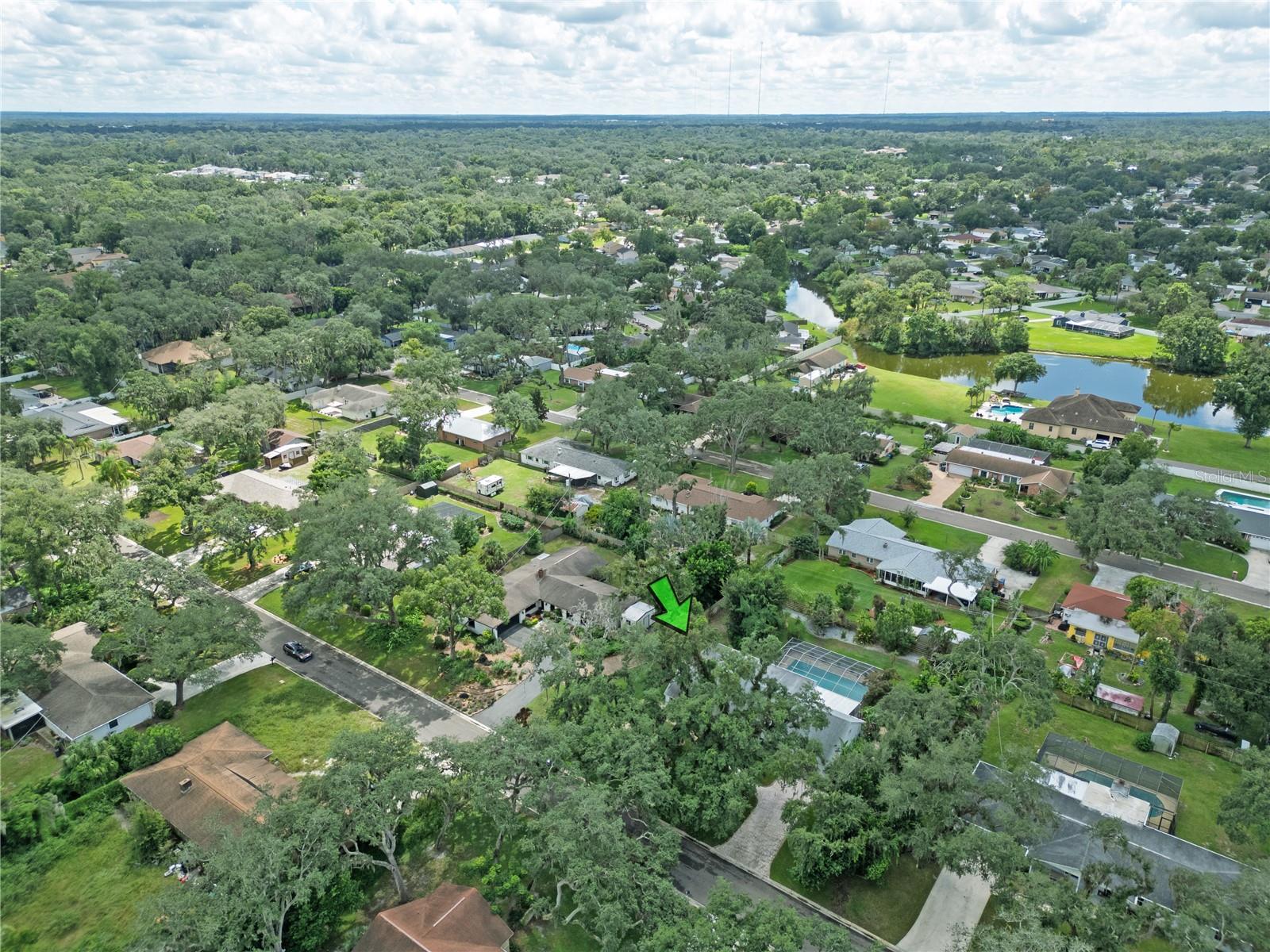 615 VALLE VISTA DR