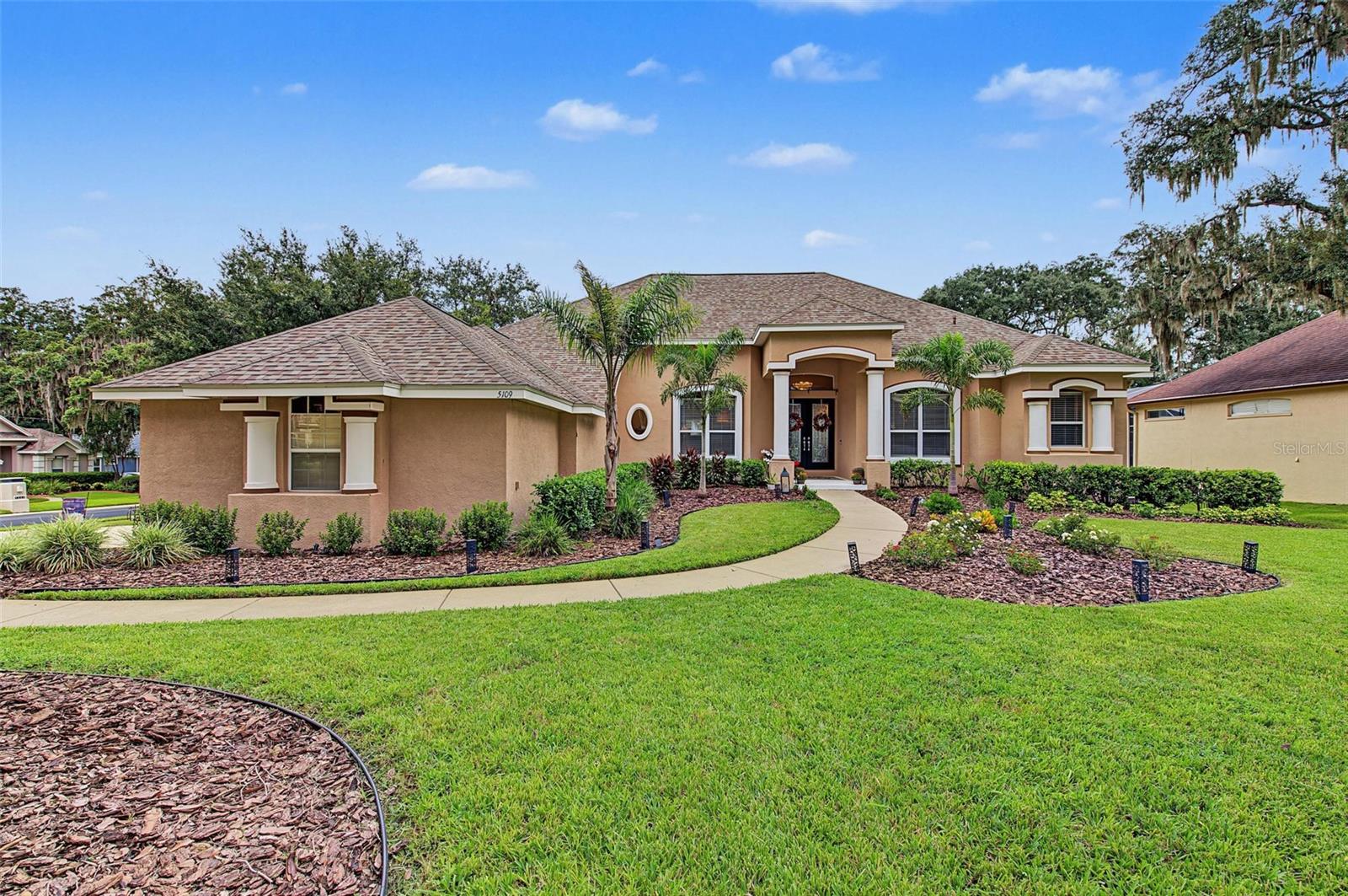 5109 SYLVAN OAKS DR