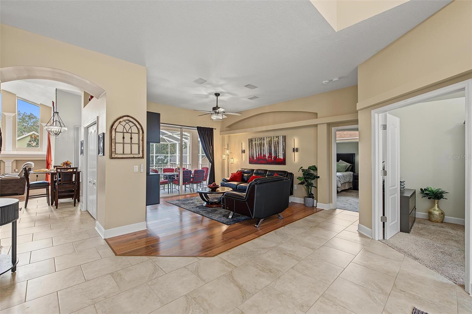 5109 SYLVAN OAKS DR