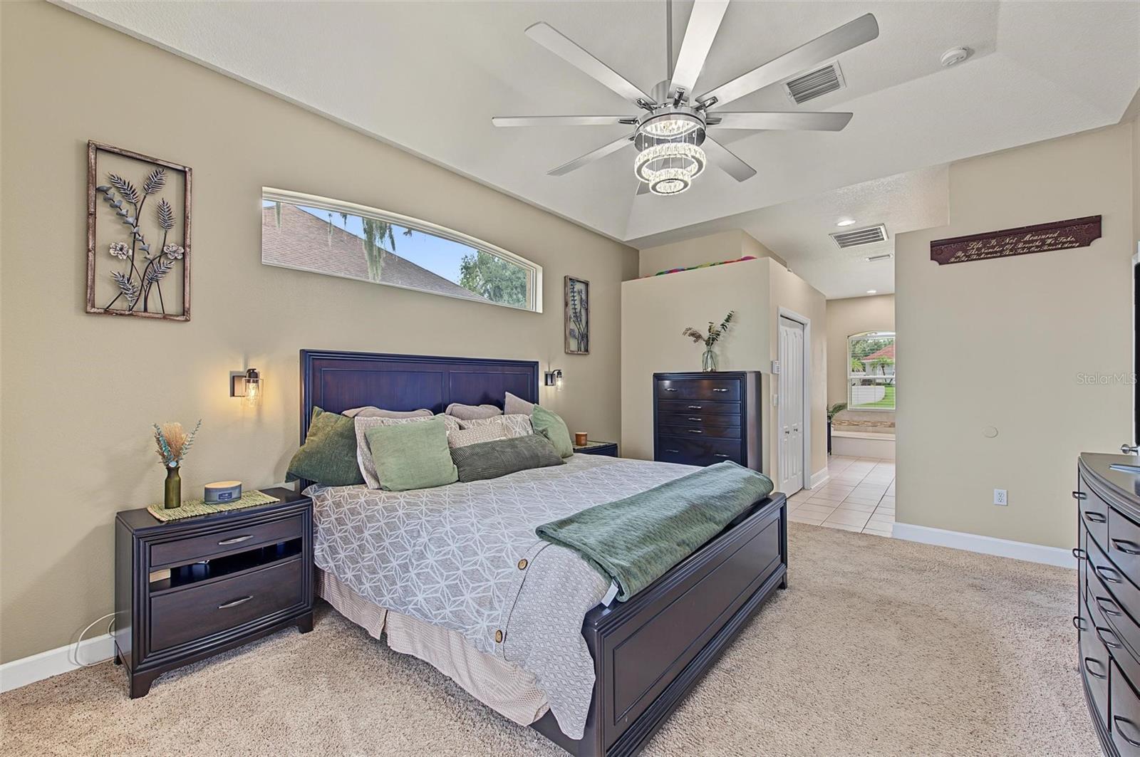 5109 SYLVAN OAKS DR