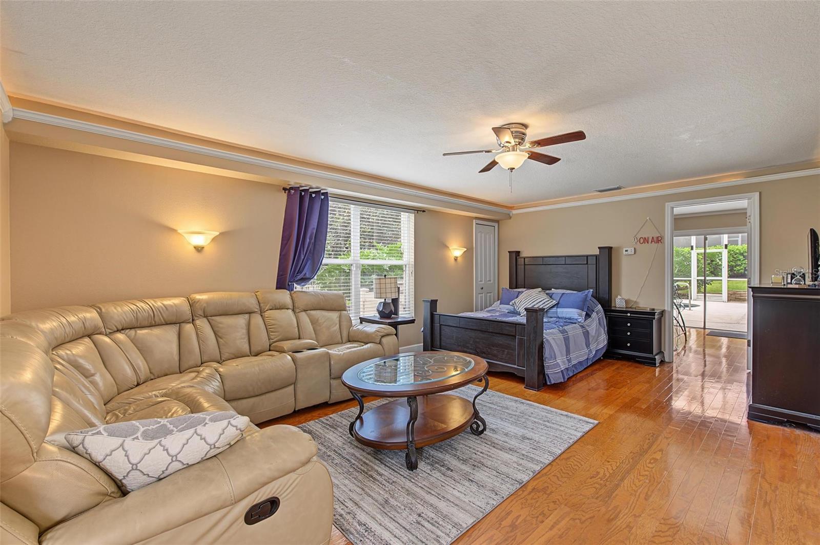 5109 SYLVAN OAKS DR