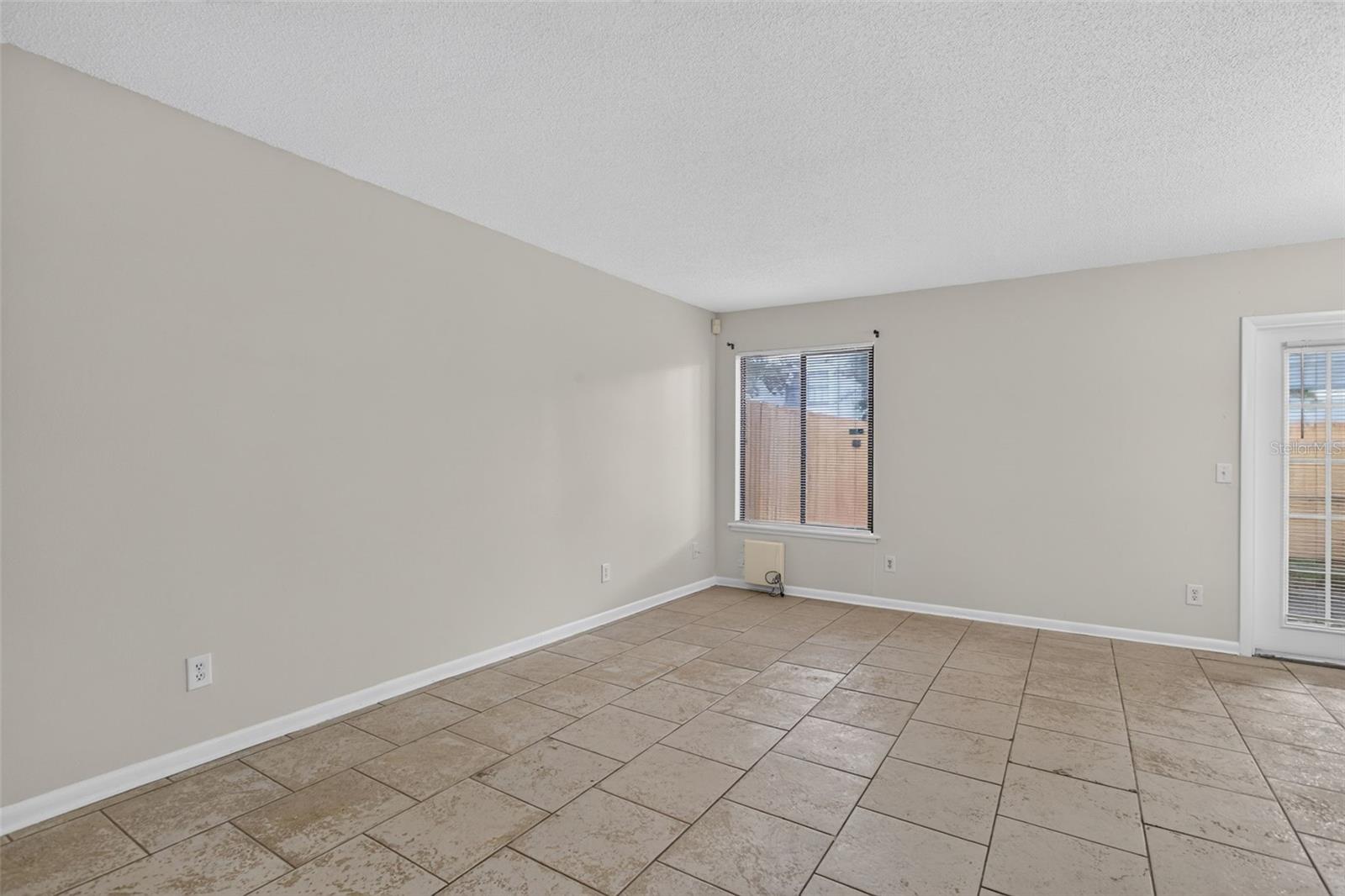 1316 MOUNTAINVIEW