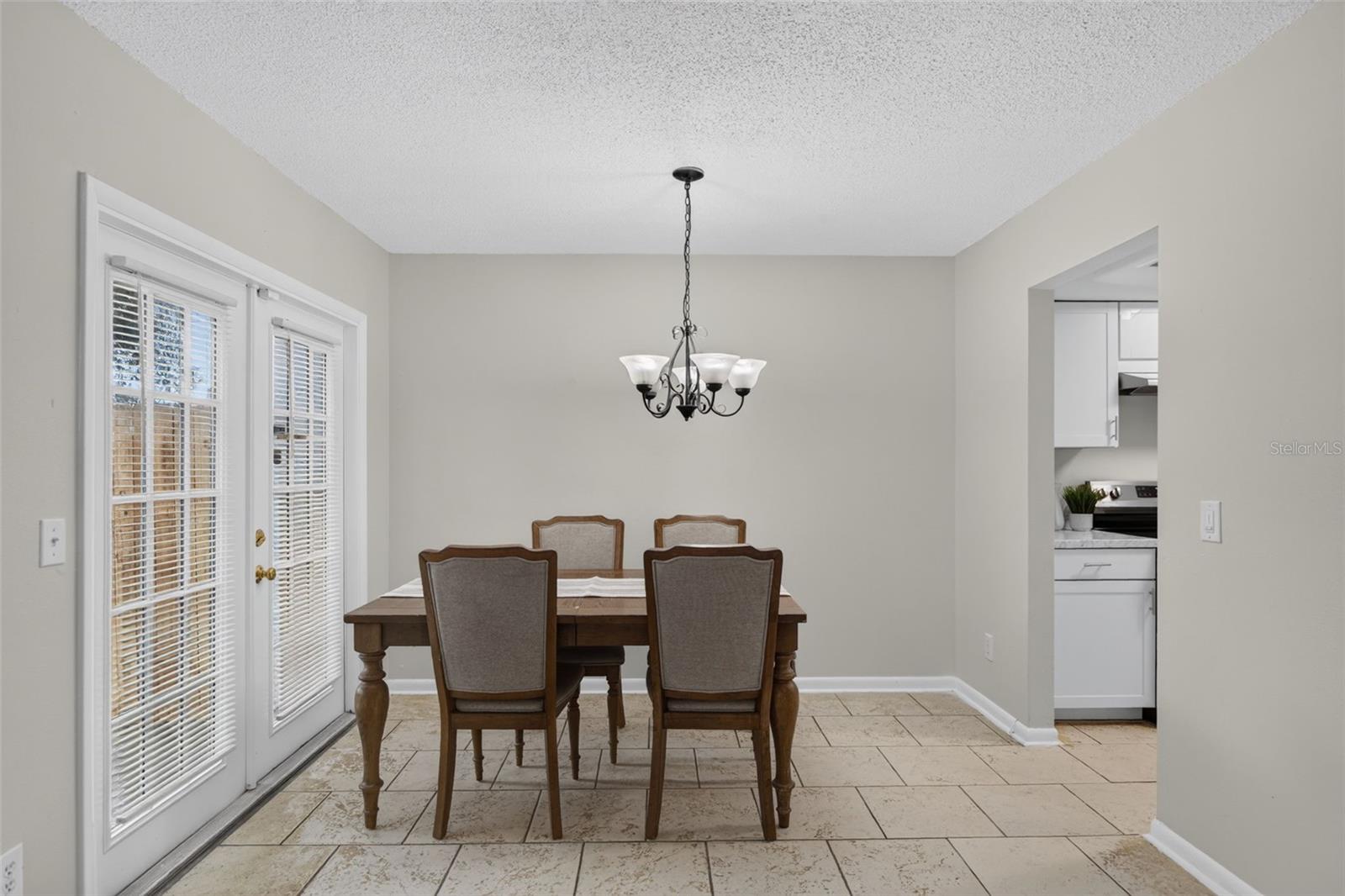1316 MOUNTAINVIEW