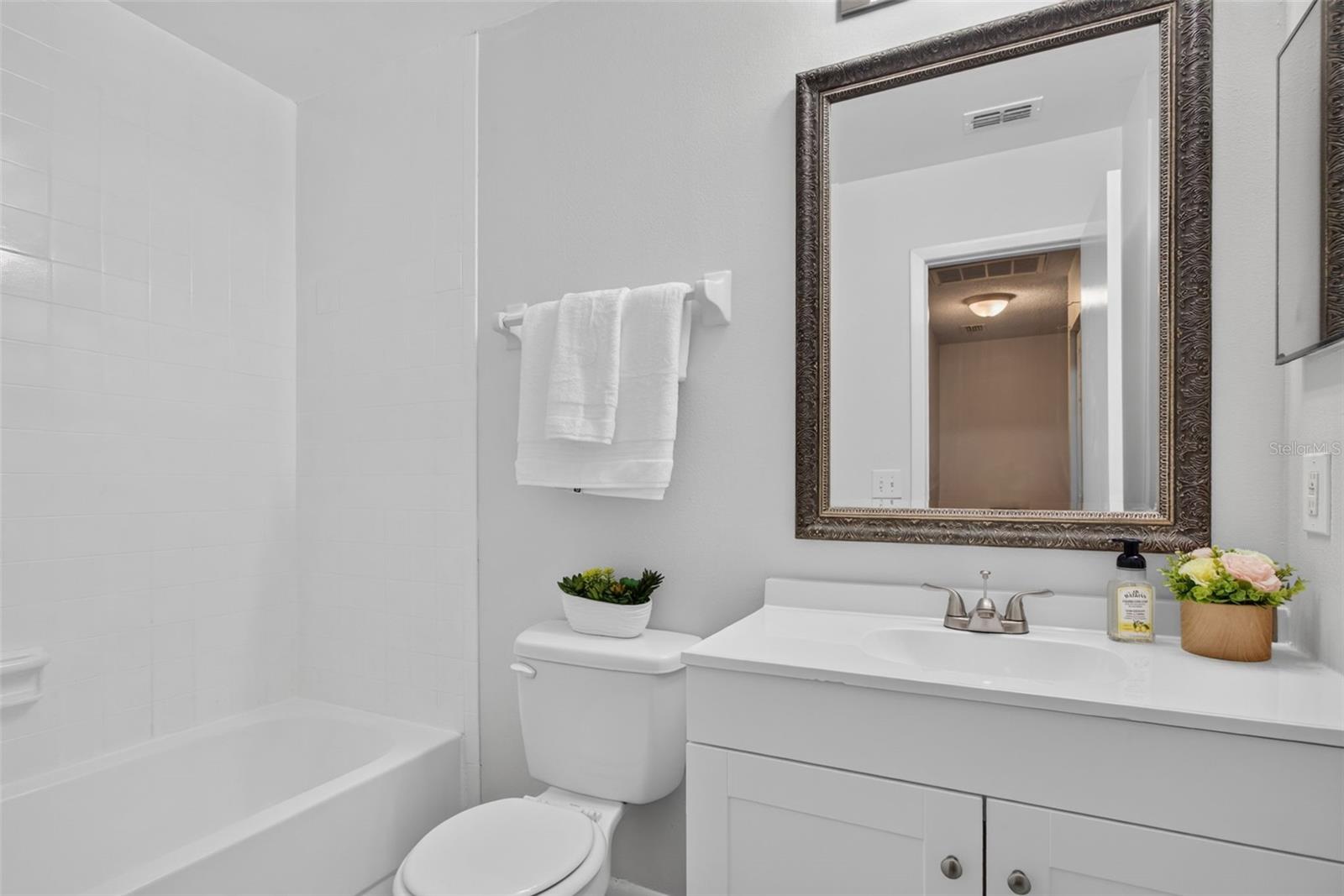 1316 MOUNTAINVIEW