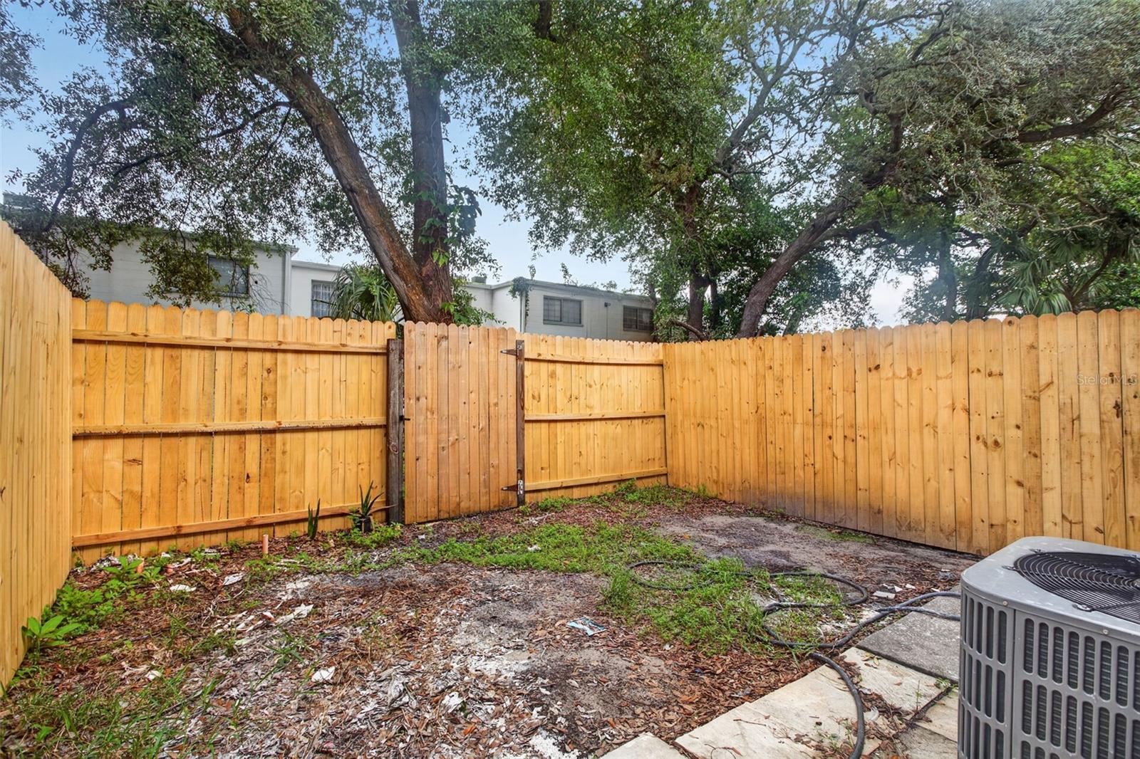 1316 MOUNTAINVIEW
