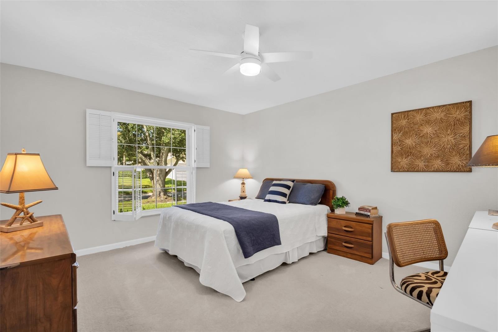 1309 GILLESPIE DR