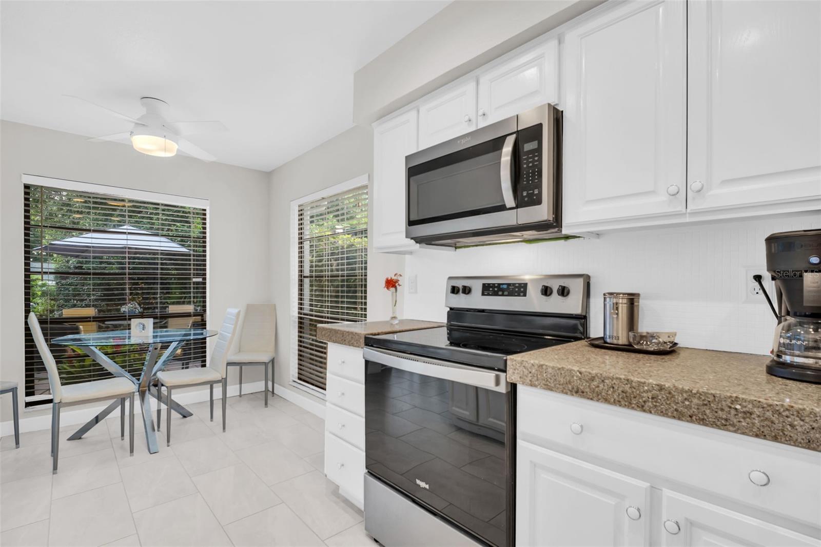1309 GILLESPIE DR