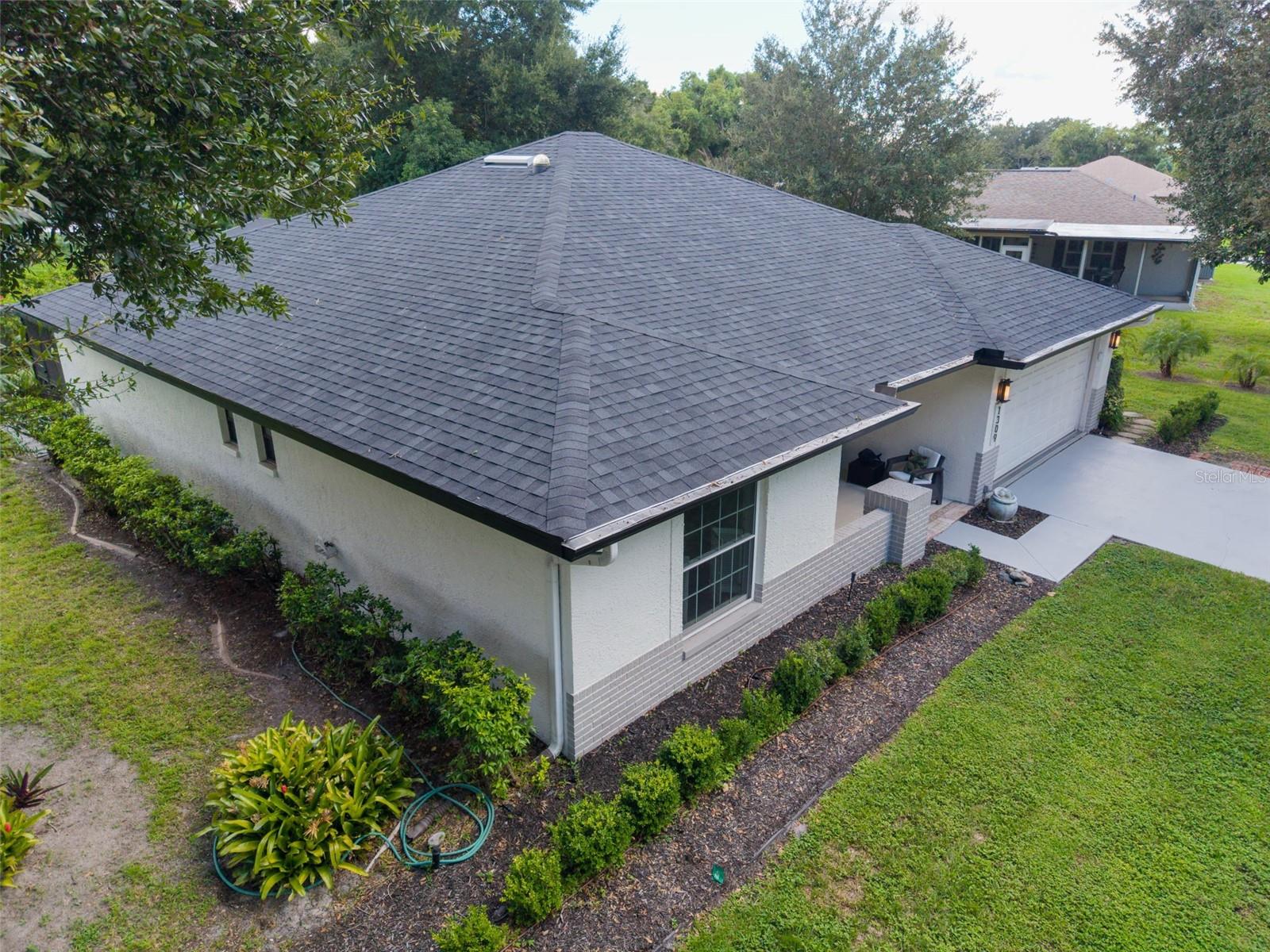 1309 GILLESPIE DR