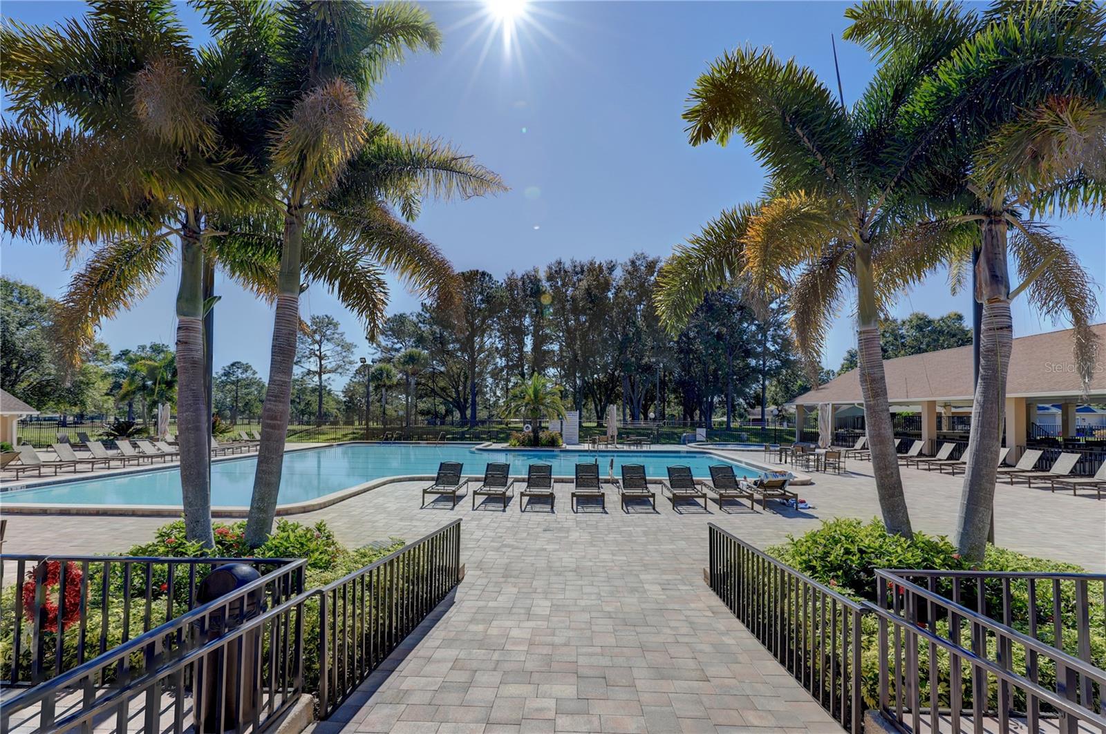 1309 GILLESPIE DR