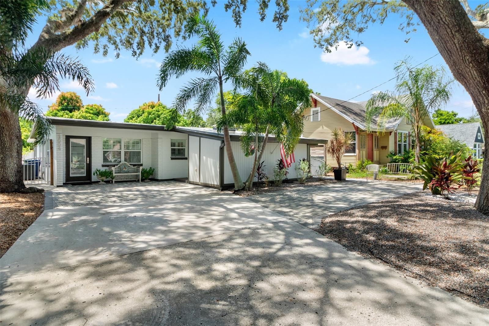 3004 W BAY VILLA AVE