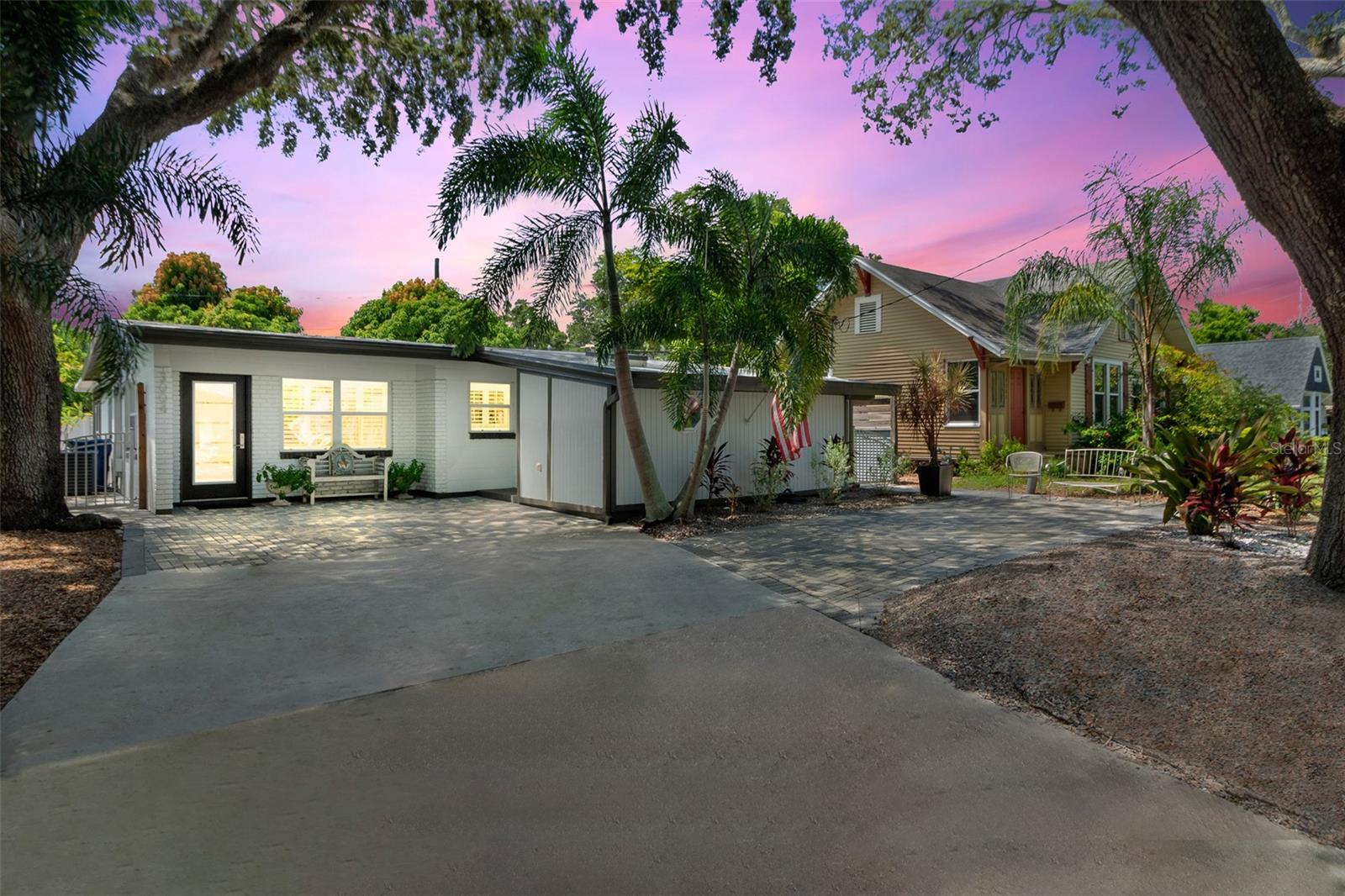 3004 W BAY VILLA AVE