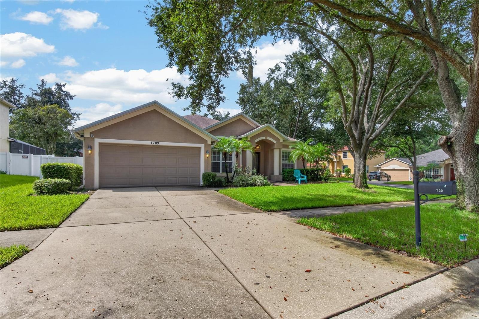 1709 WOODWATCH WAY