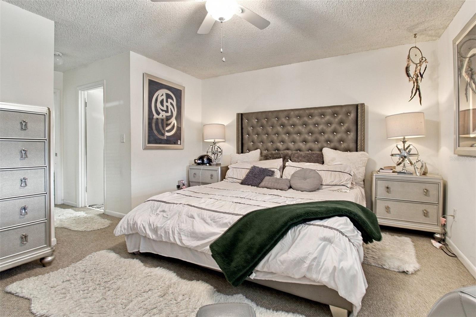 6346 NEWTOWN CIR #46B4