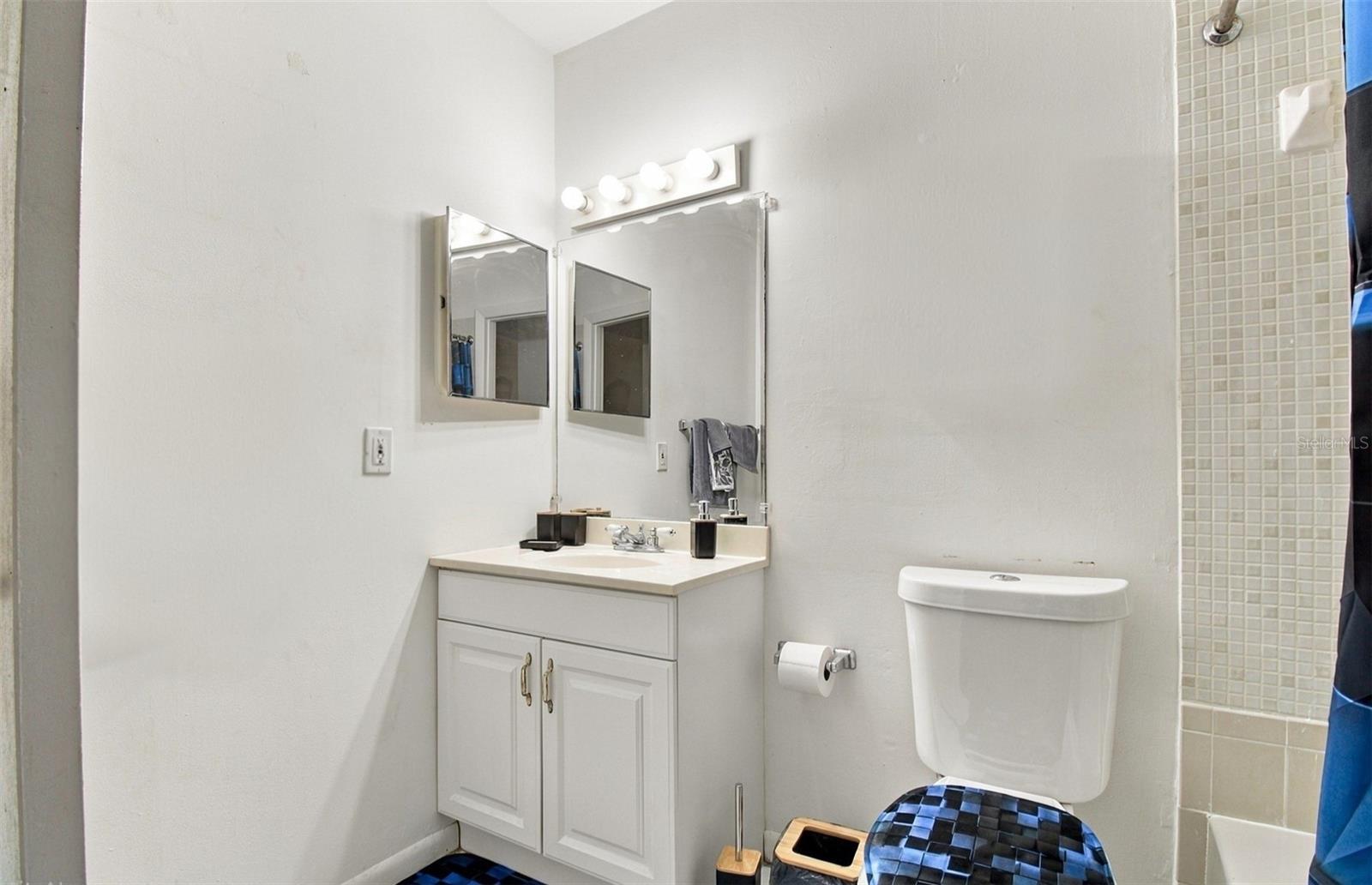 6346 NEWTOWN CIR #46B4