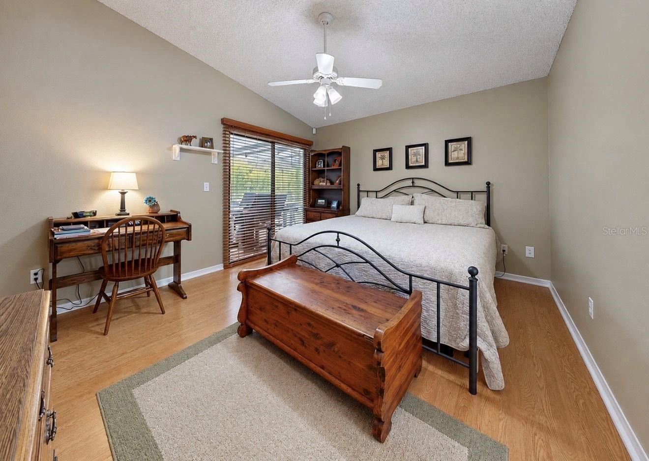 2216 LAKE BAY WAY