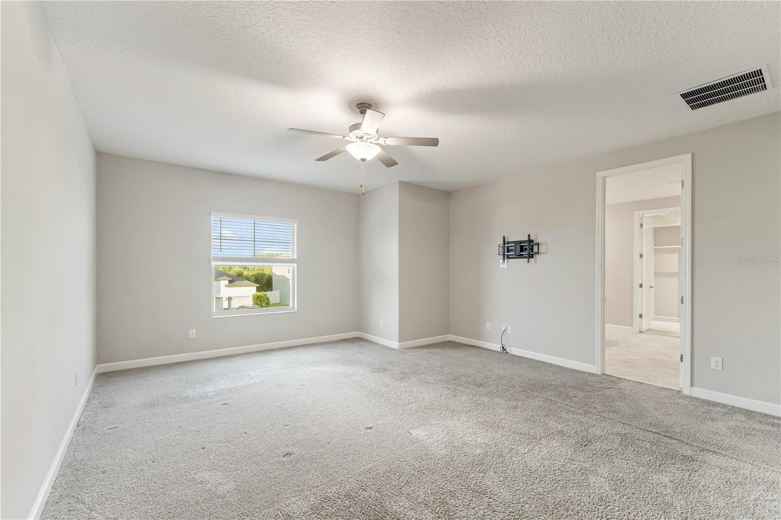 3123 HILLIARD DR
