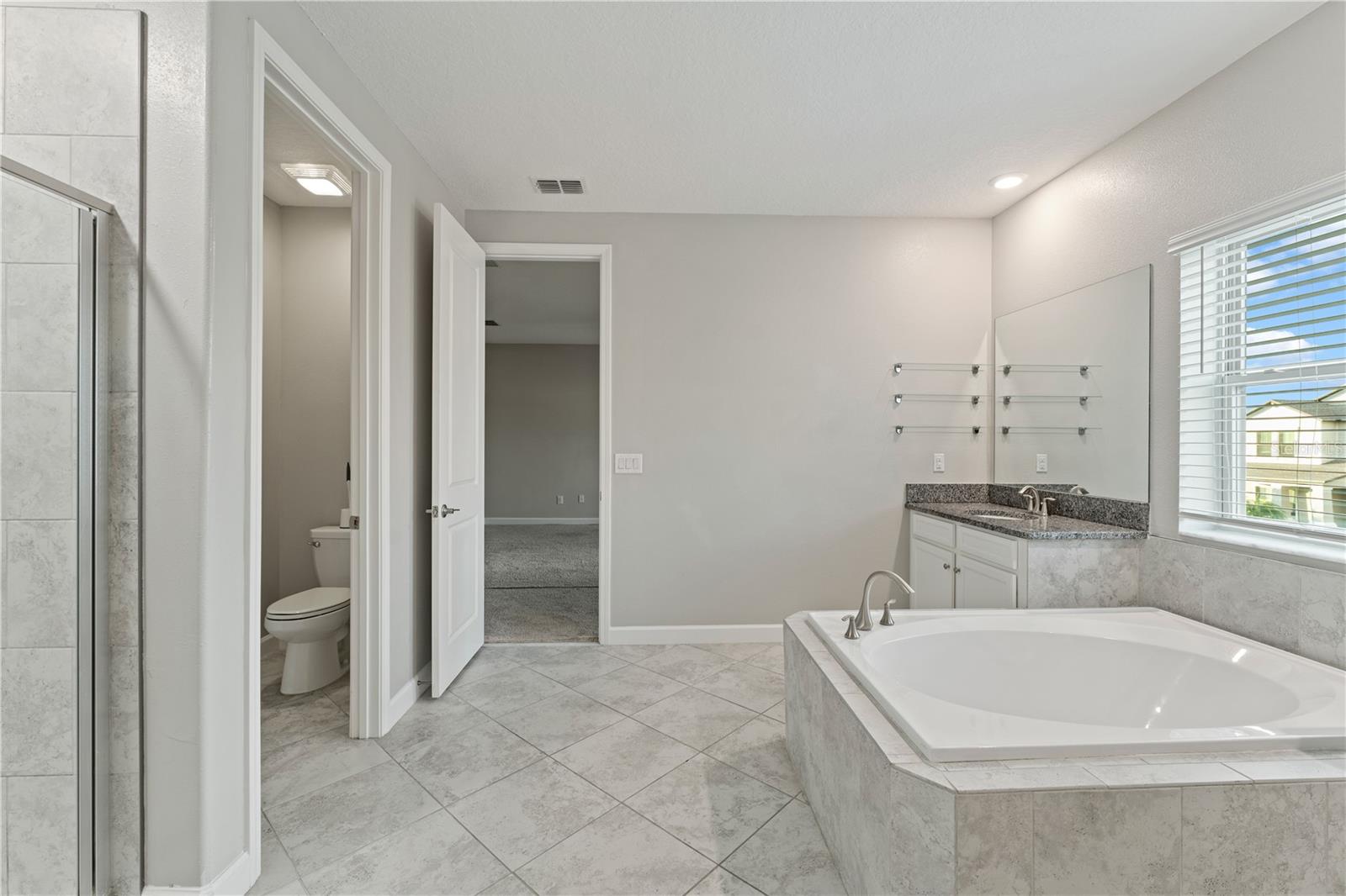 3123 HILLIARD DR