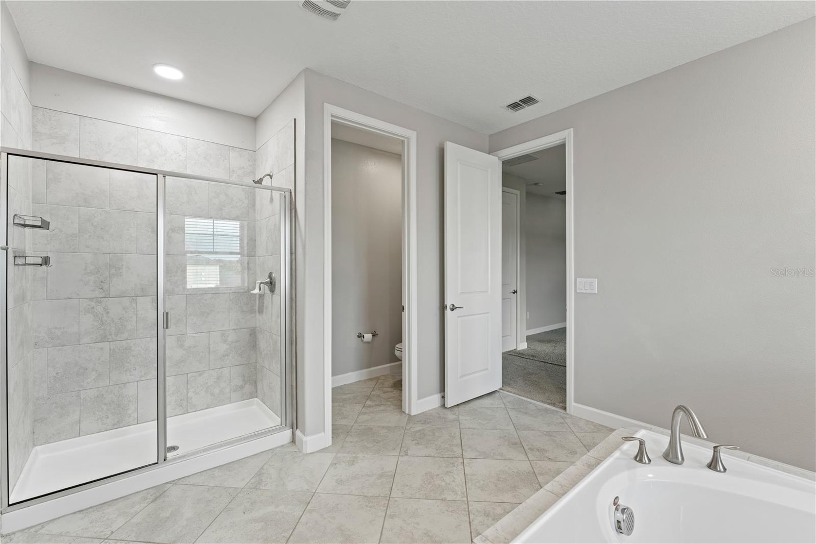 3123 HILLIARD DR