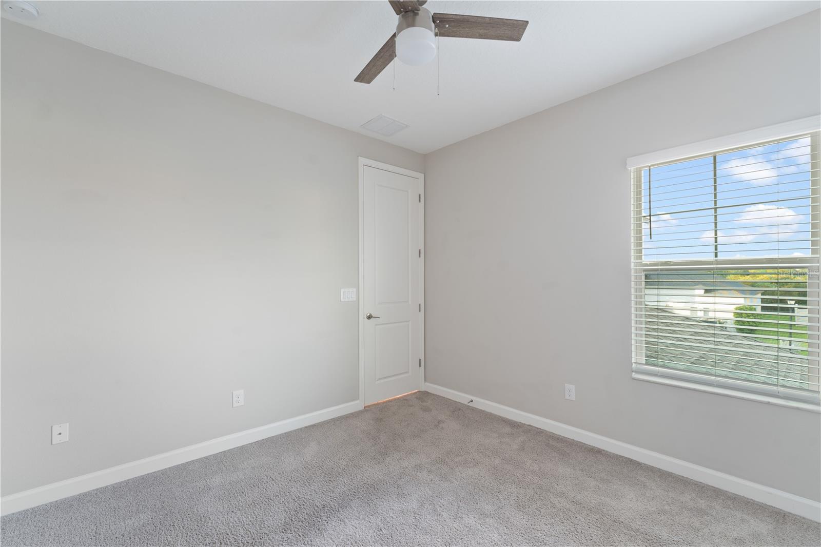 3123 HILLIARD DR