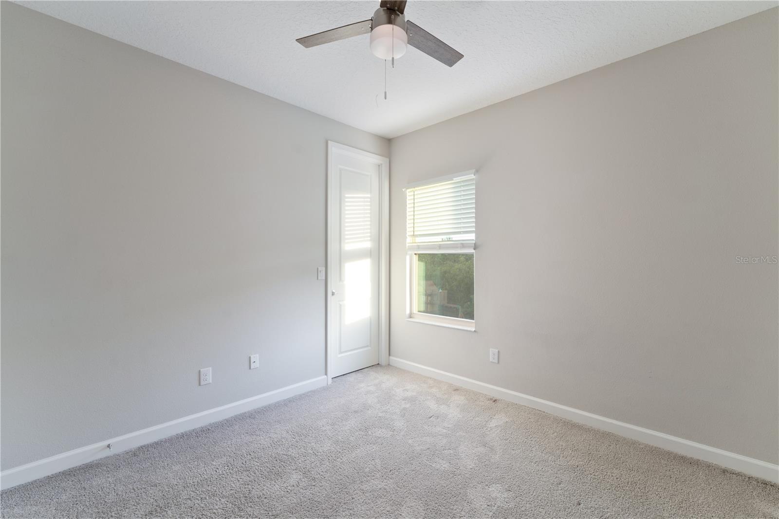 3123 HILLIARD DR
