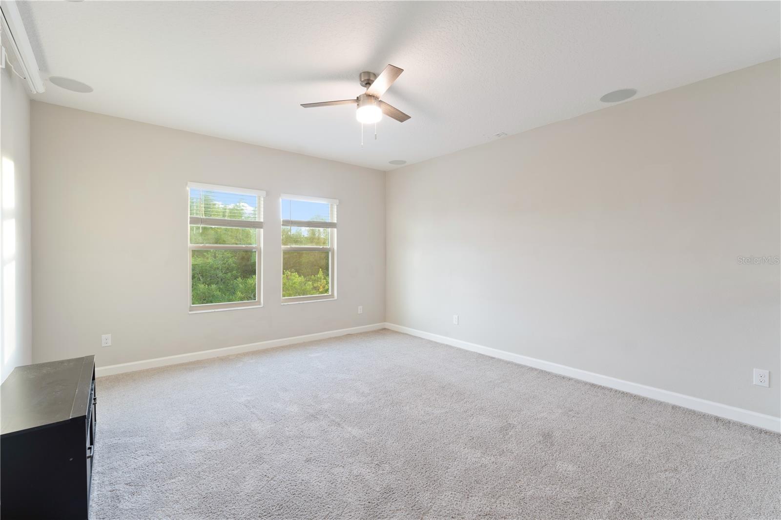 3123 HILLIARD DR