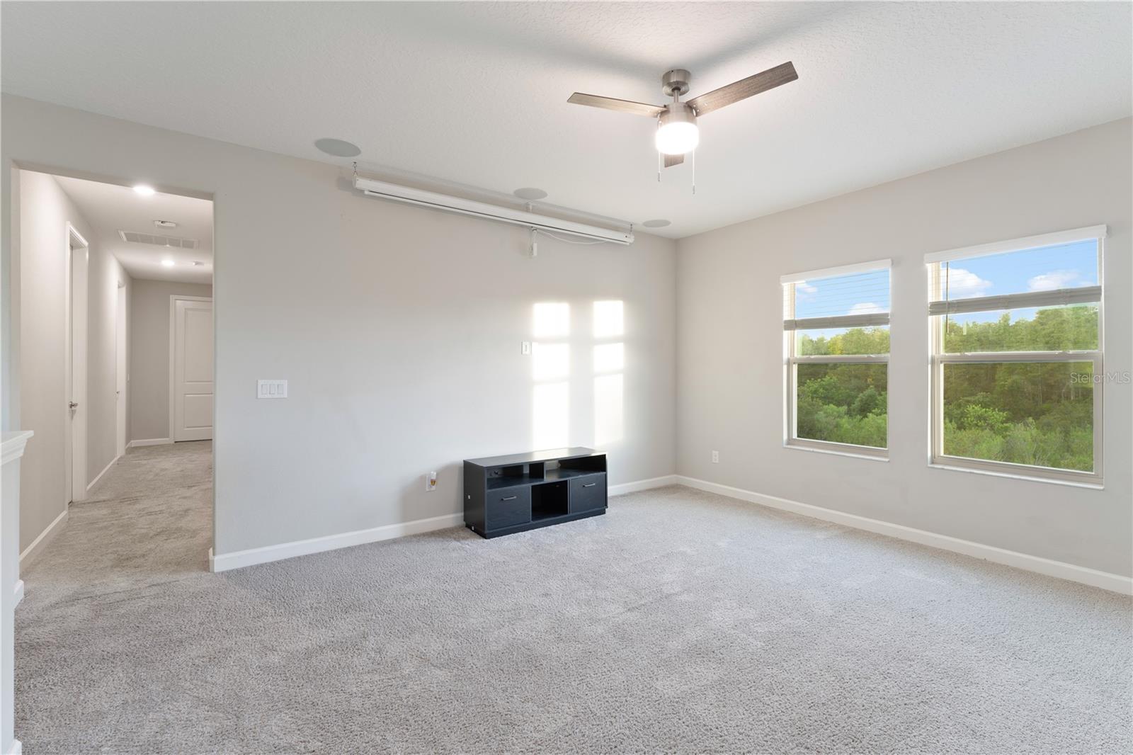 3123 HILLIARD DR