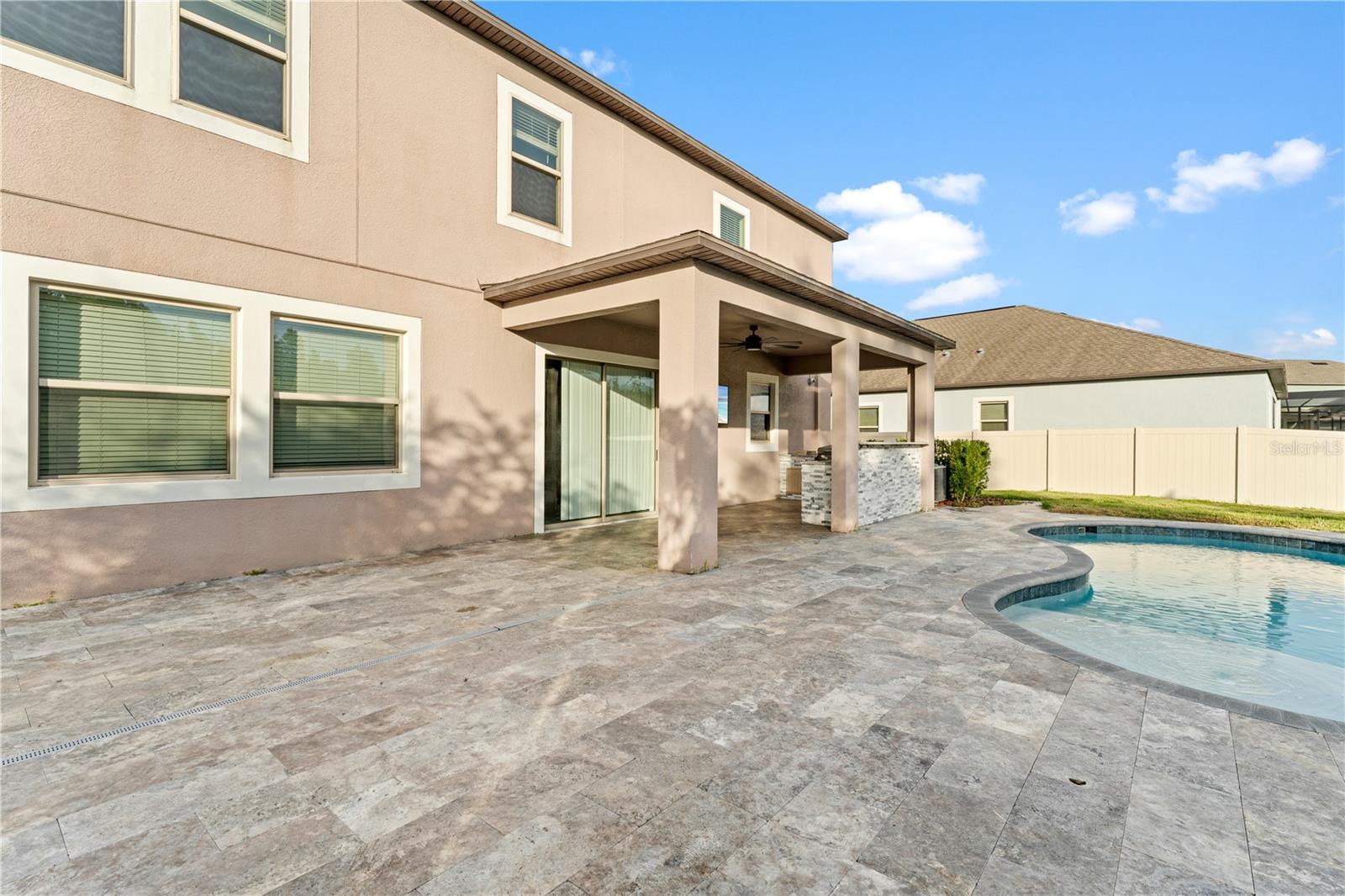 3123 HILLIARD DR