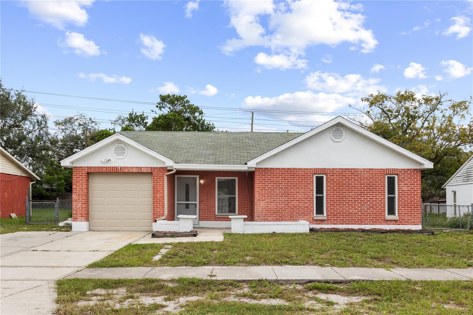8221 AUTUMN OAK AVE
