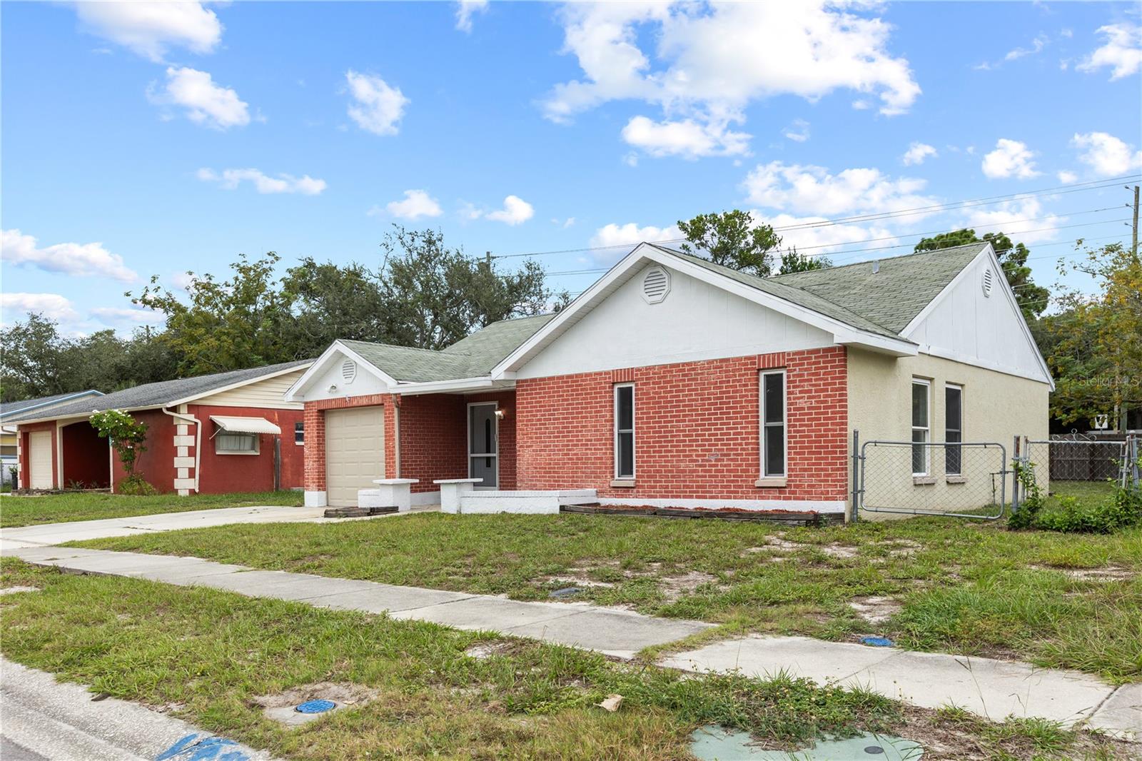 8221 AUTUMN OAK AVE