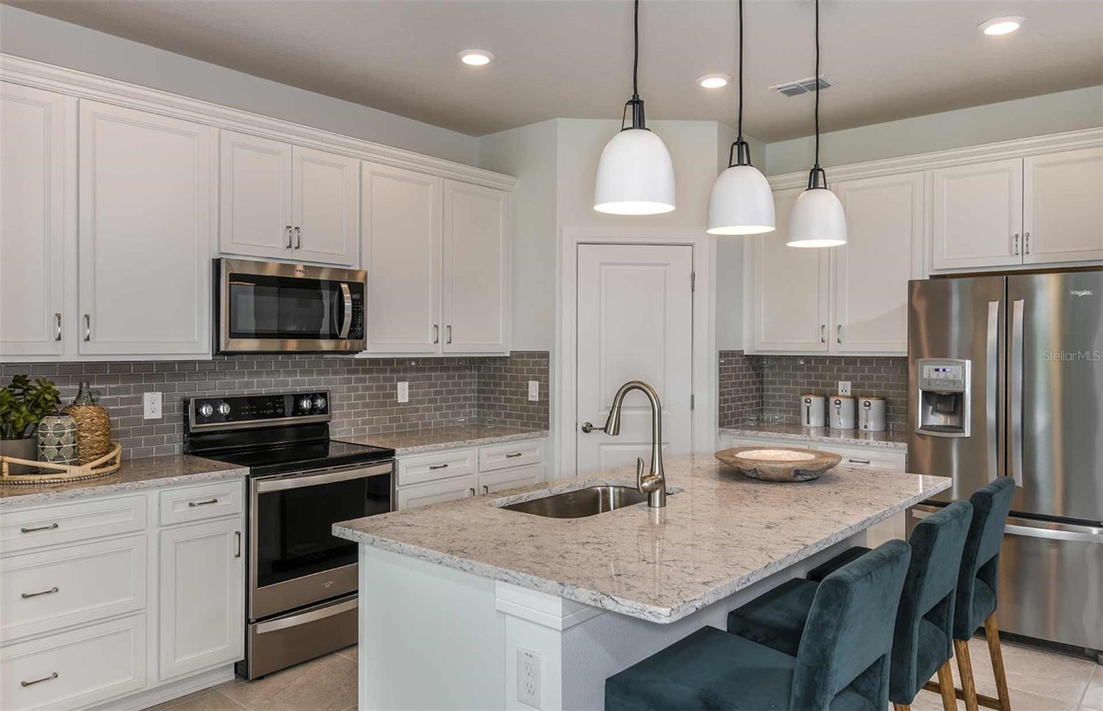 11131 SYCAMORE GLEN LOOP