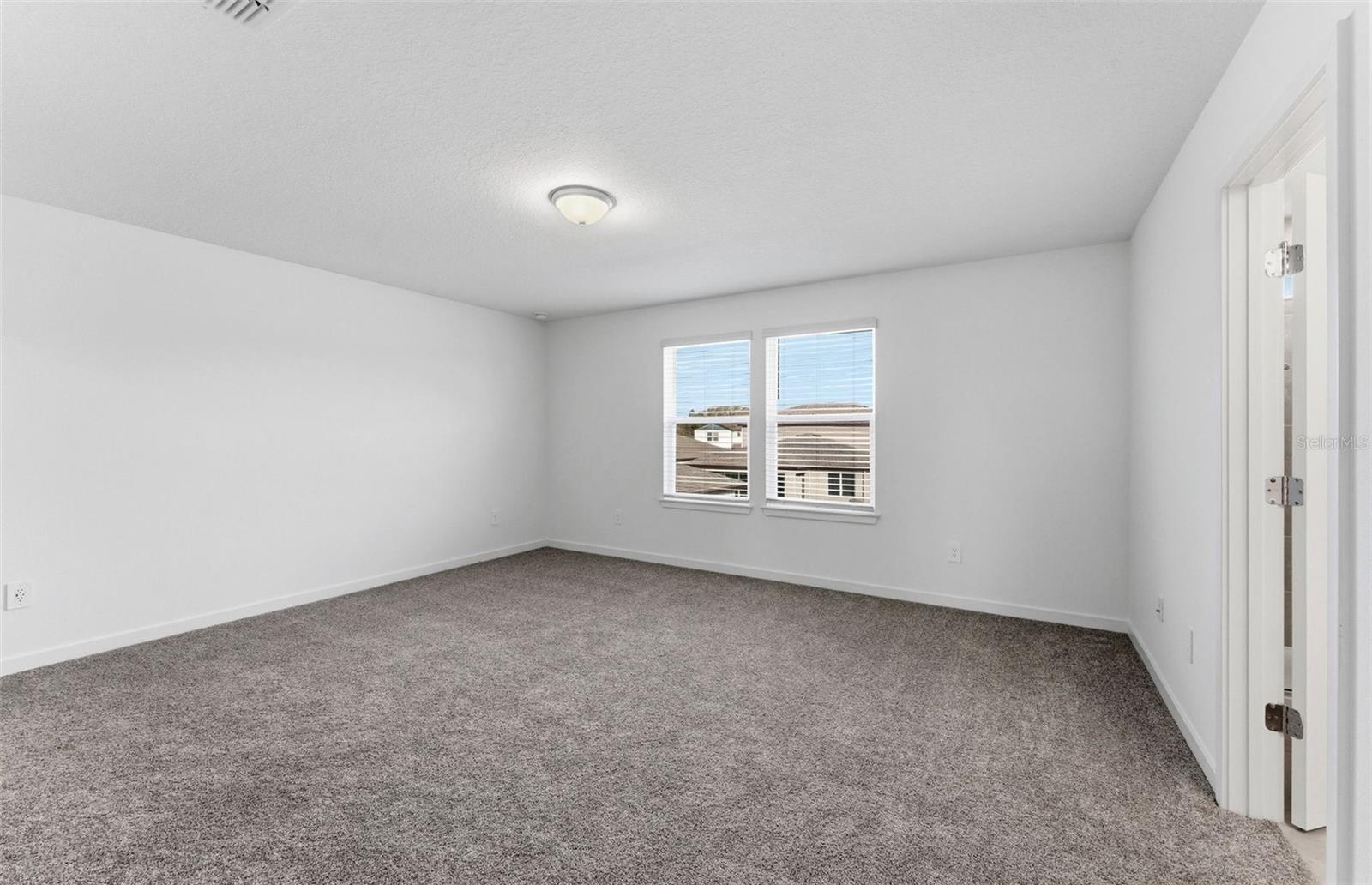 11133 SYCAMORE GLEN LOOP