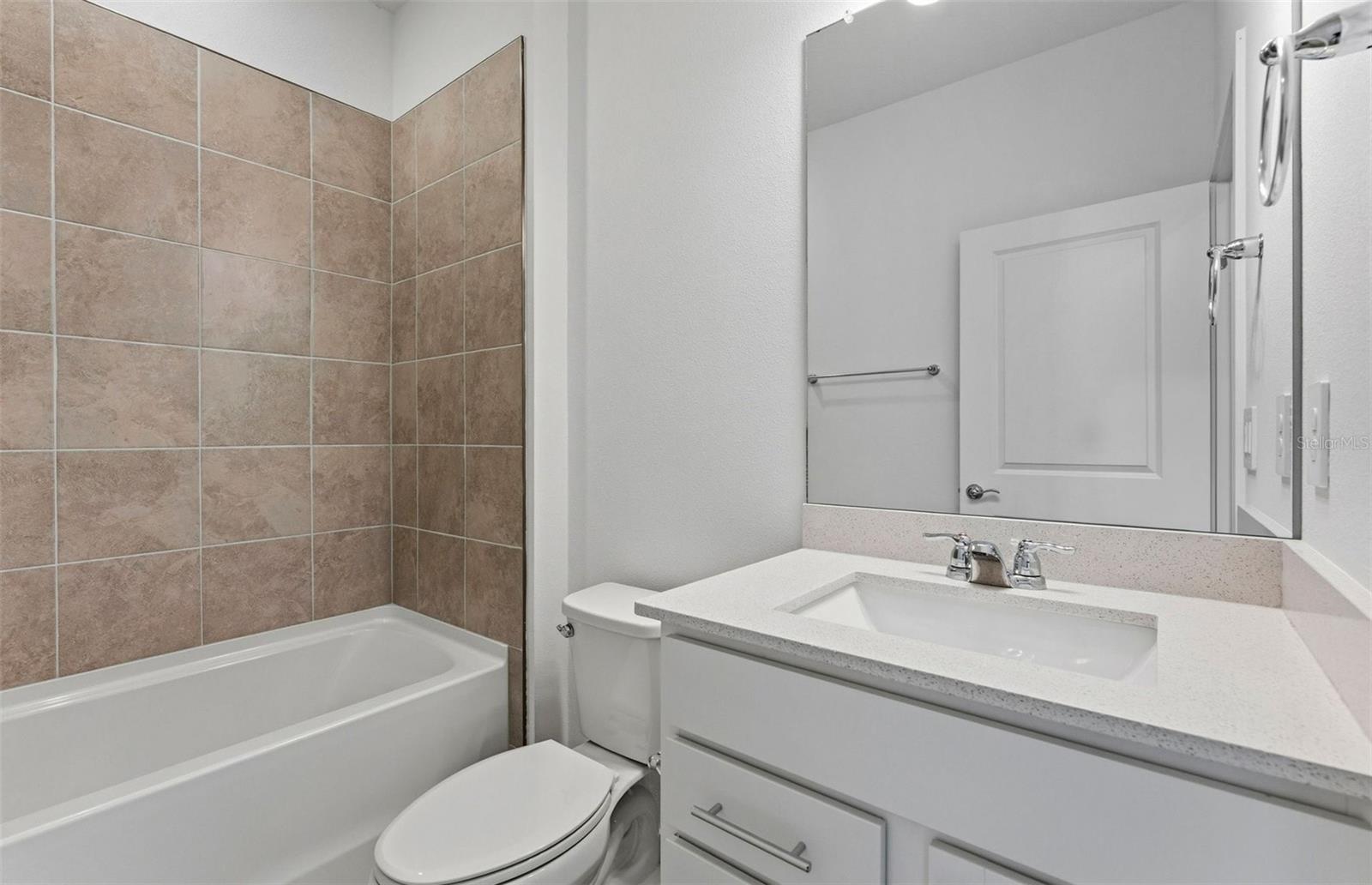 11133 SYCAMORE GLEN LOOP