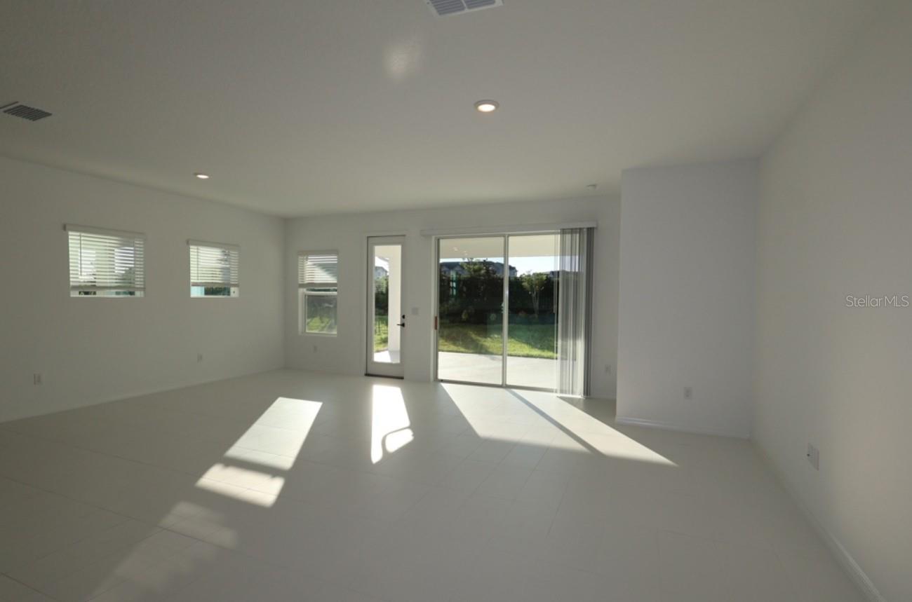 5049 SEA BRANCH AVE