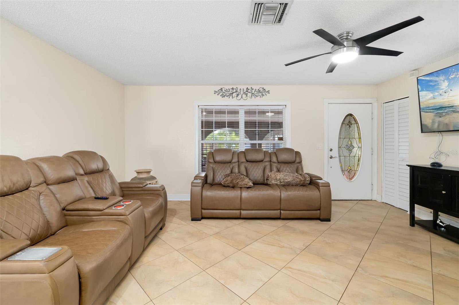 6012 FRANCIS DR