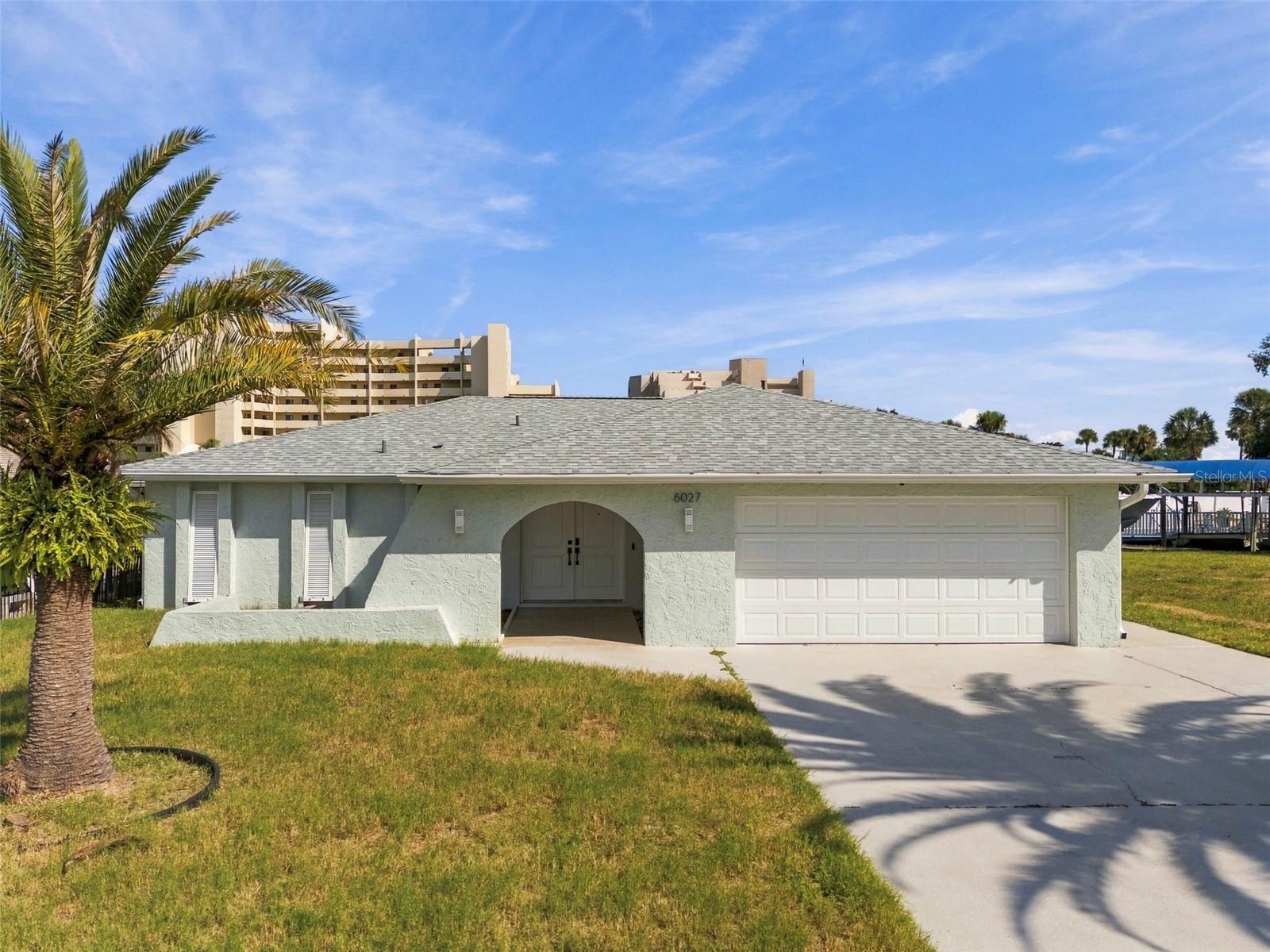 6027 BEVERLY DR