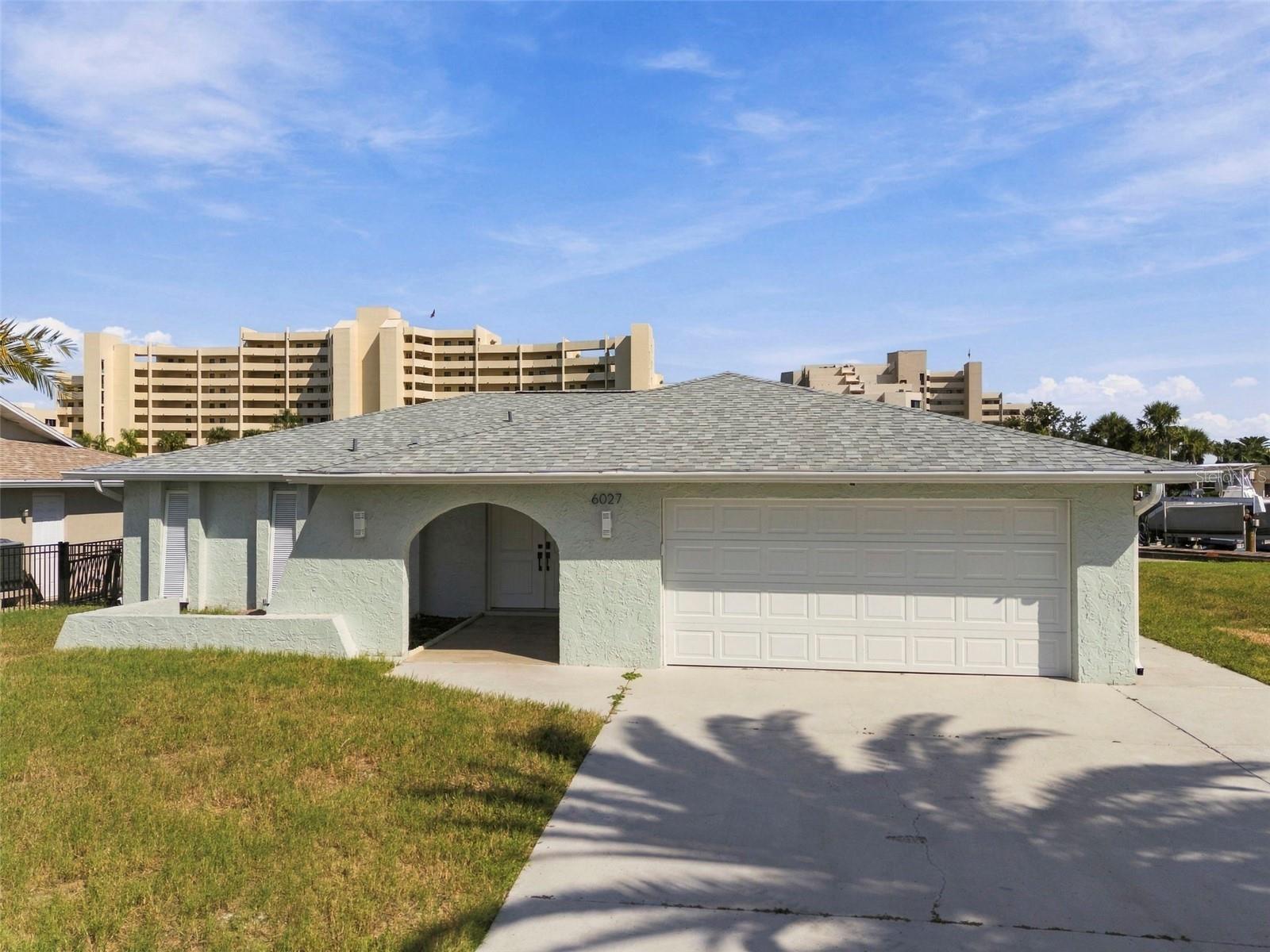 6027 BEVERLY DR