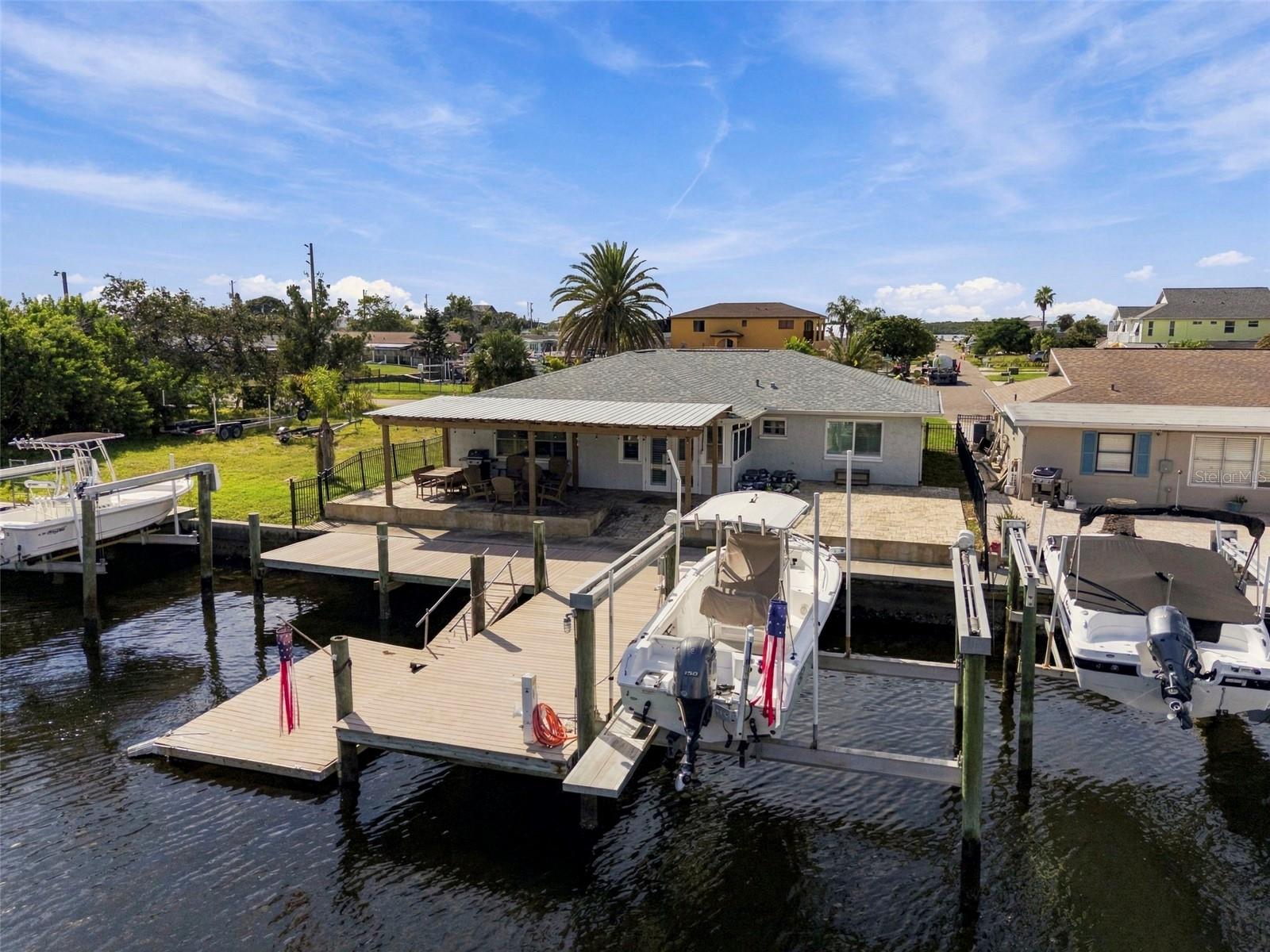 6027 BEVERLY DR