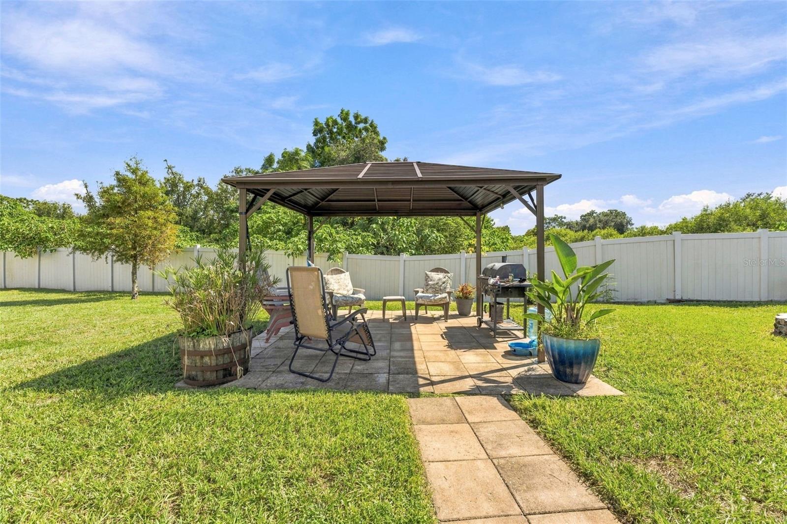 506 DIAMOND RIDGE RD