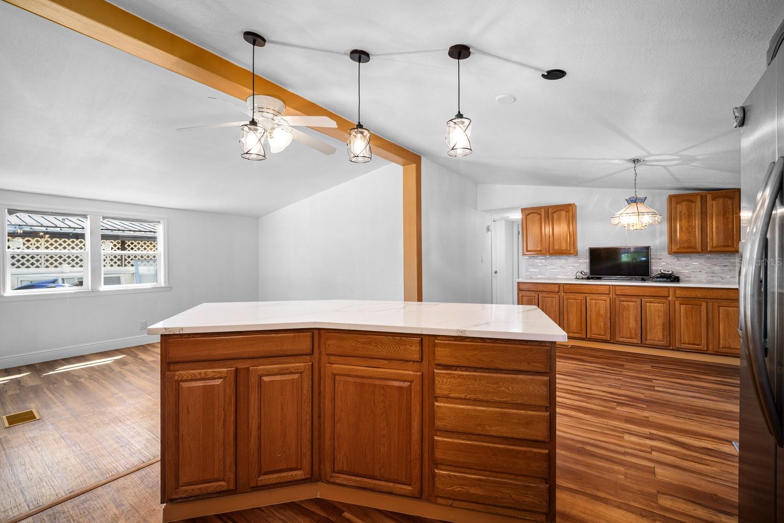 9128 OTTER PASS